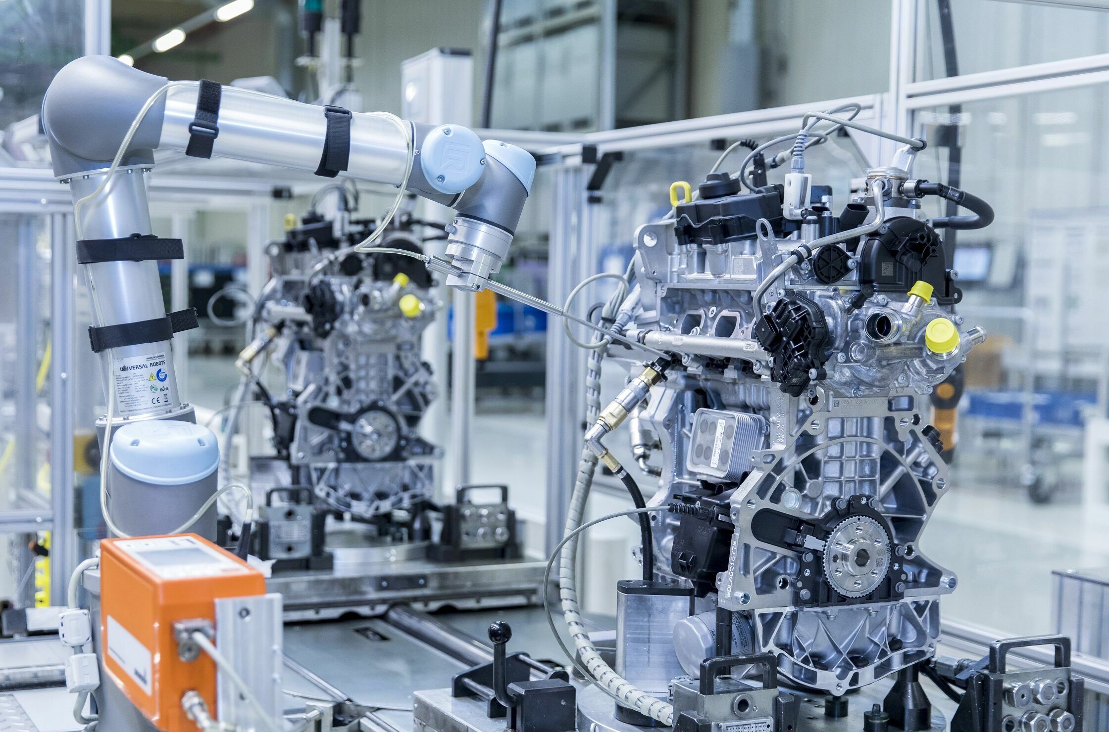 Audi Hungaria: Schnüffelroboter testet die Dreizylindermotoren von Audi