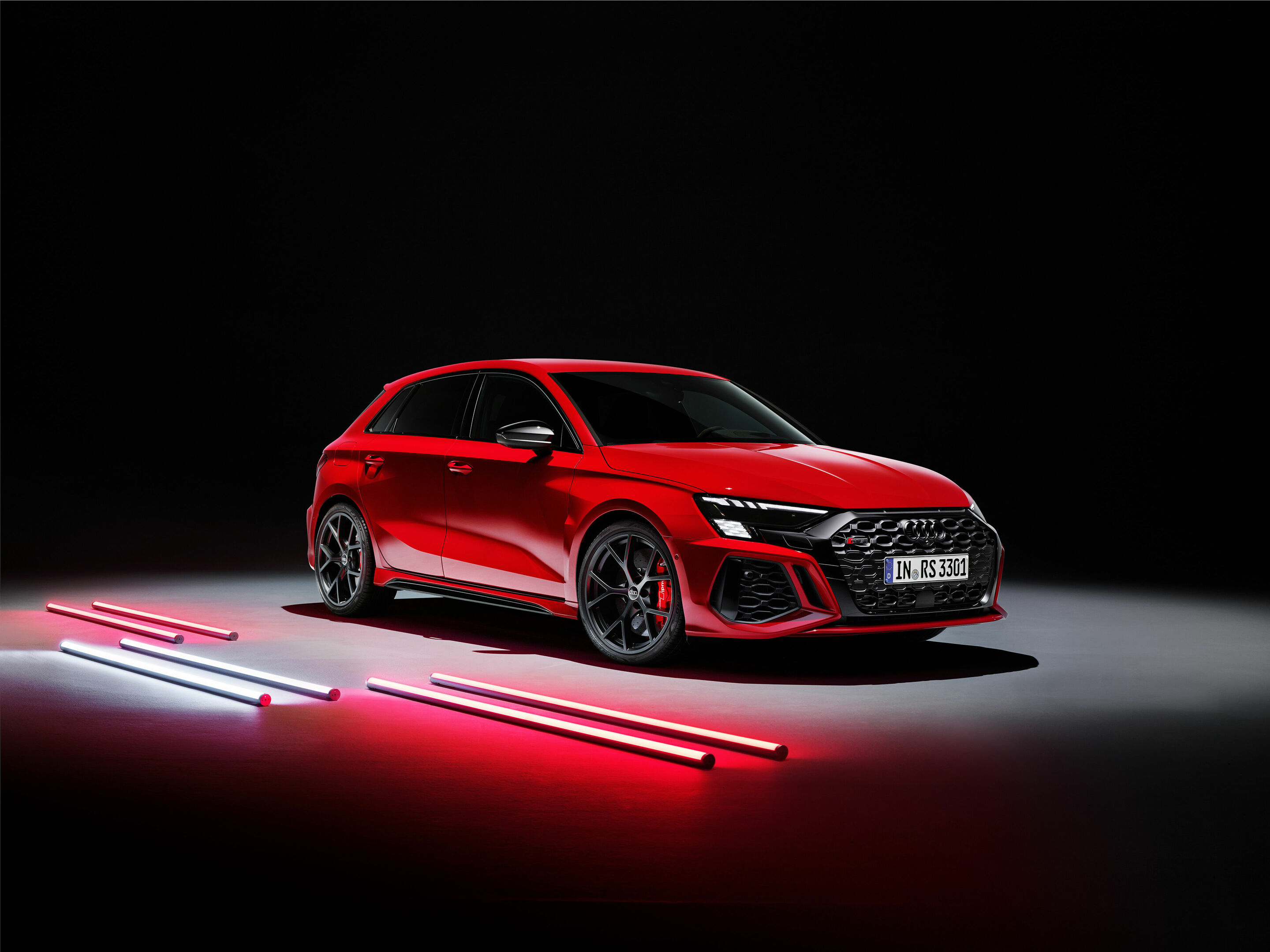 Audi RS 3 Sportback - Static photo,
Color: tango red