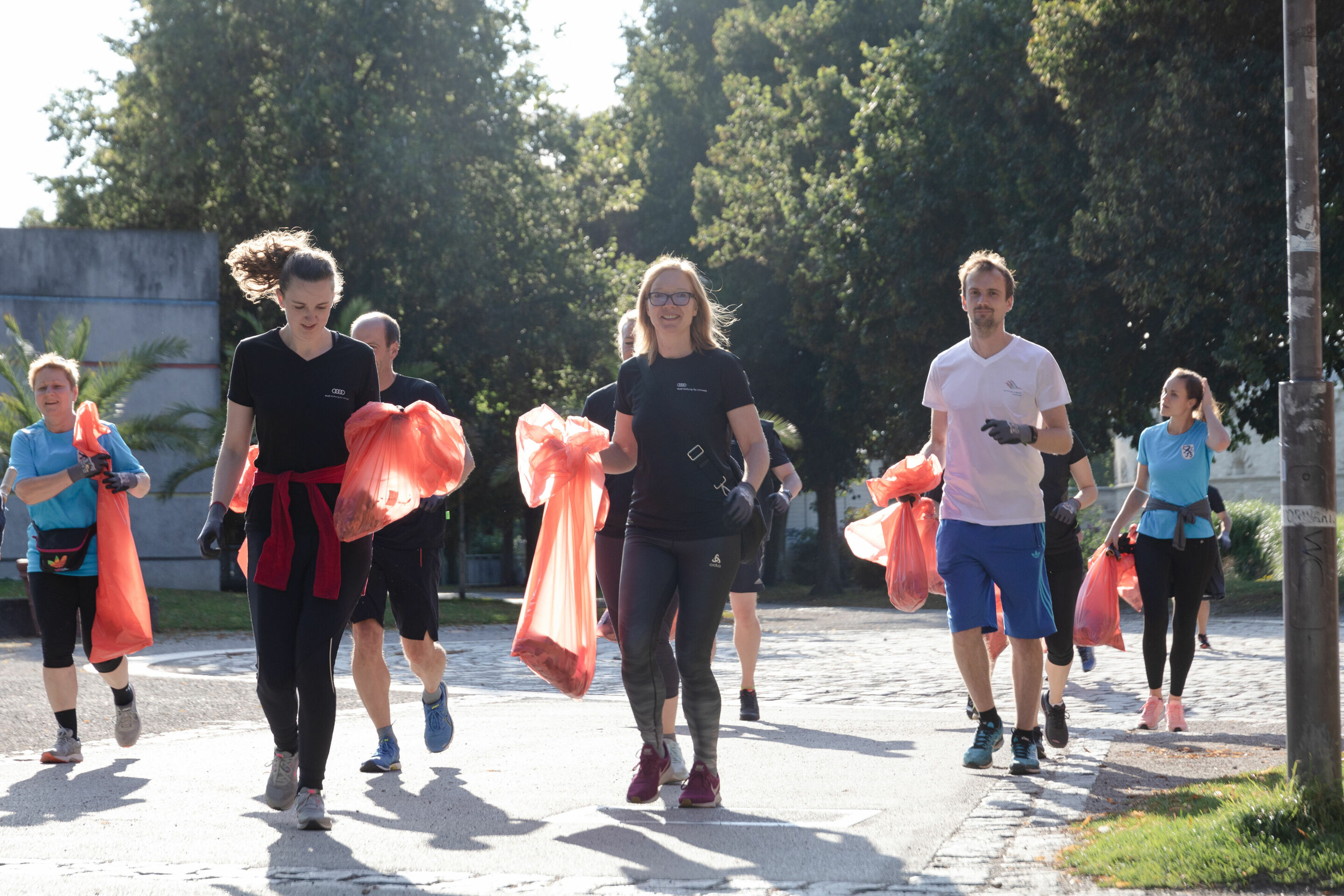 Fitness und Umweltschutz für eine saubere Stadt: Sommer-Plogging in Ingolstadt