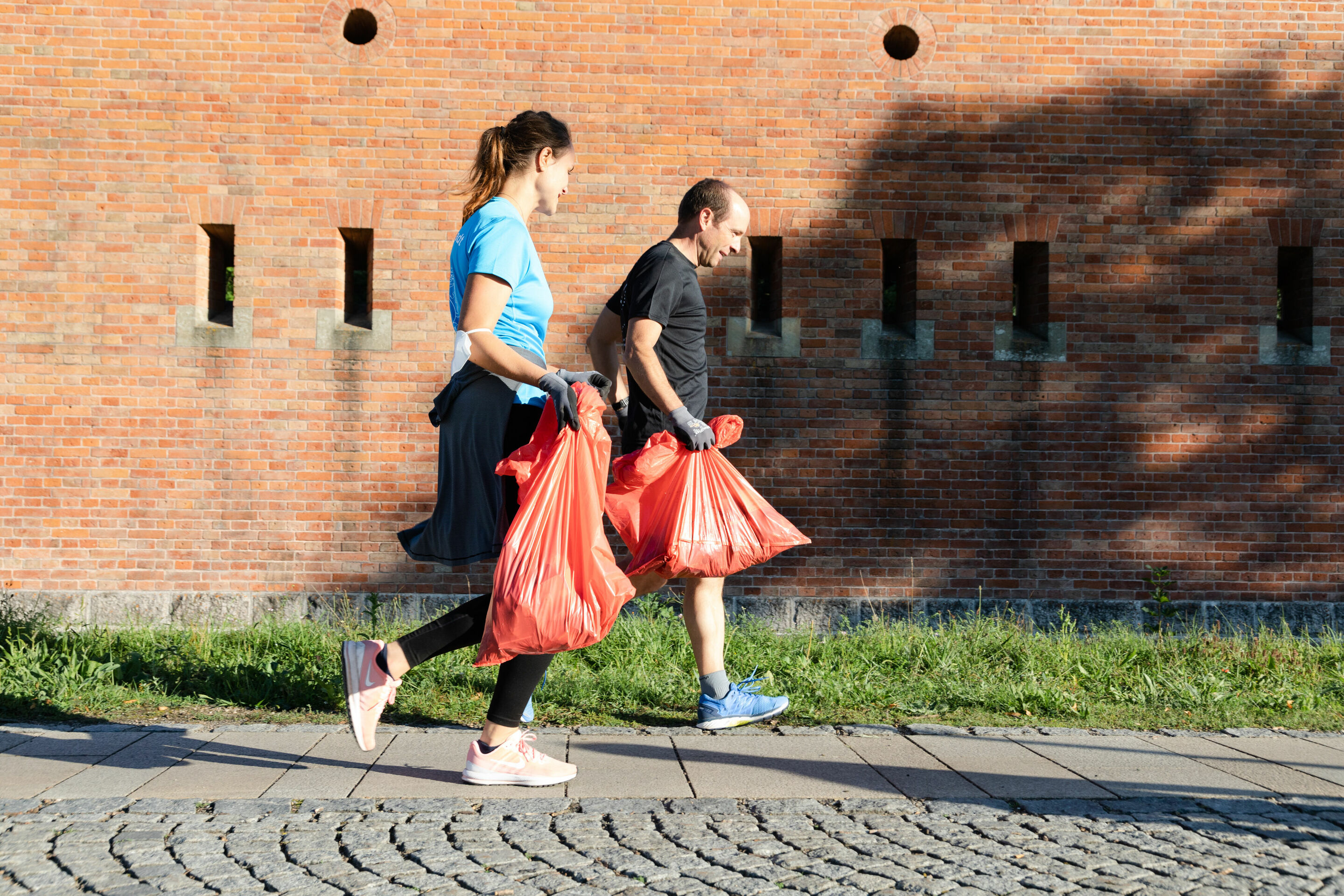 Fitness und Umweltschutz für eine saubere Stadt: Sommer-Plogging in Ingolstadt
