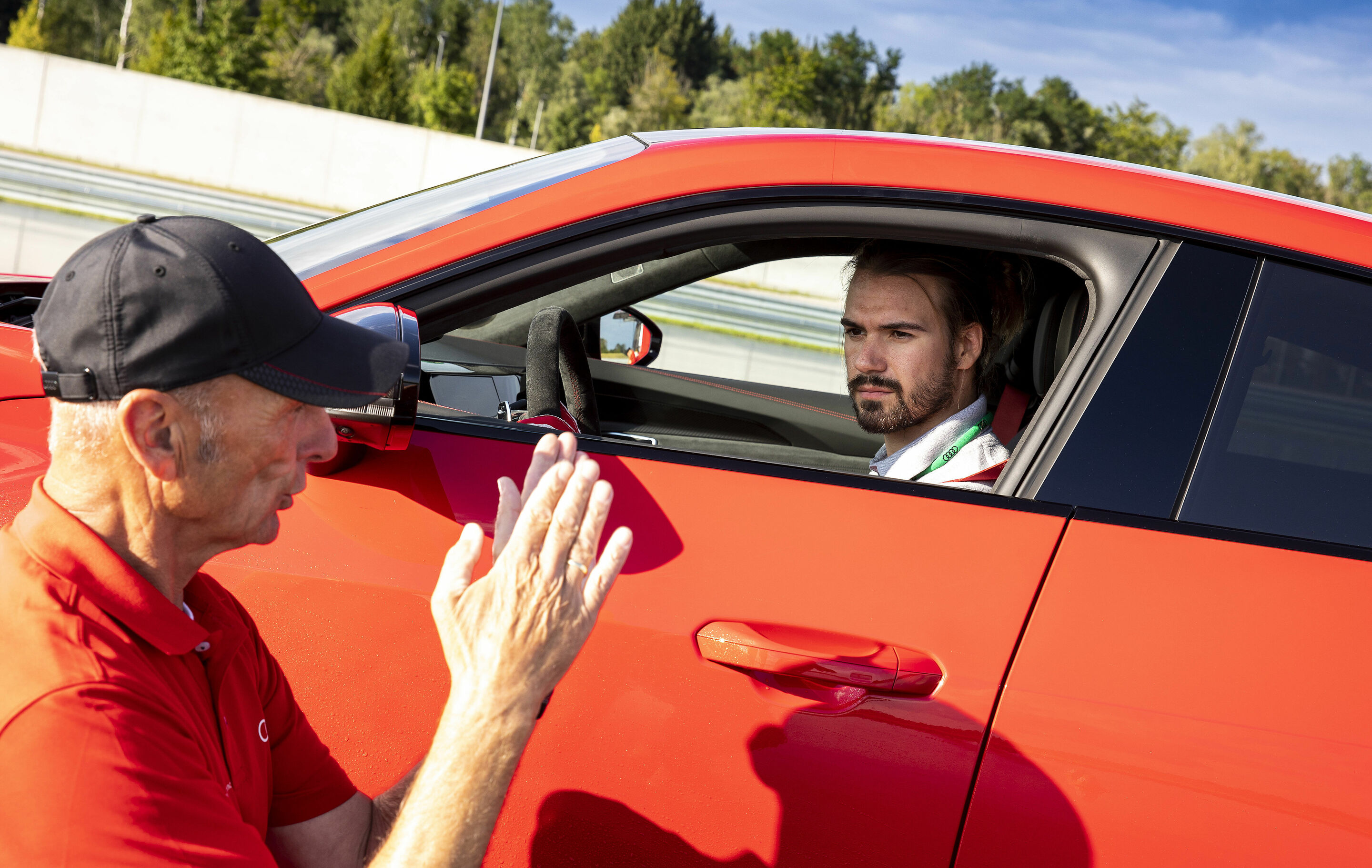 Ingolstadt’s ice hockey team tests top sport models from Audi
