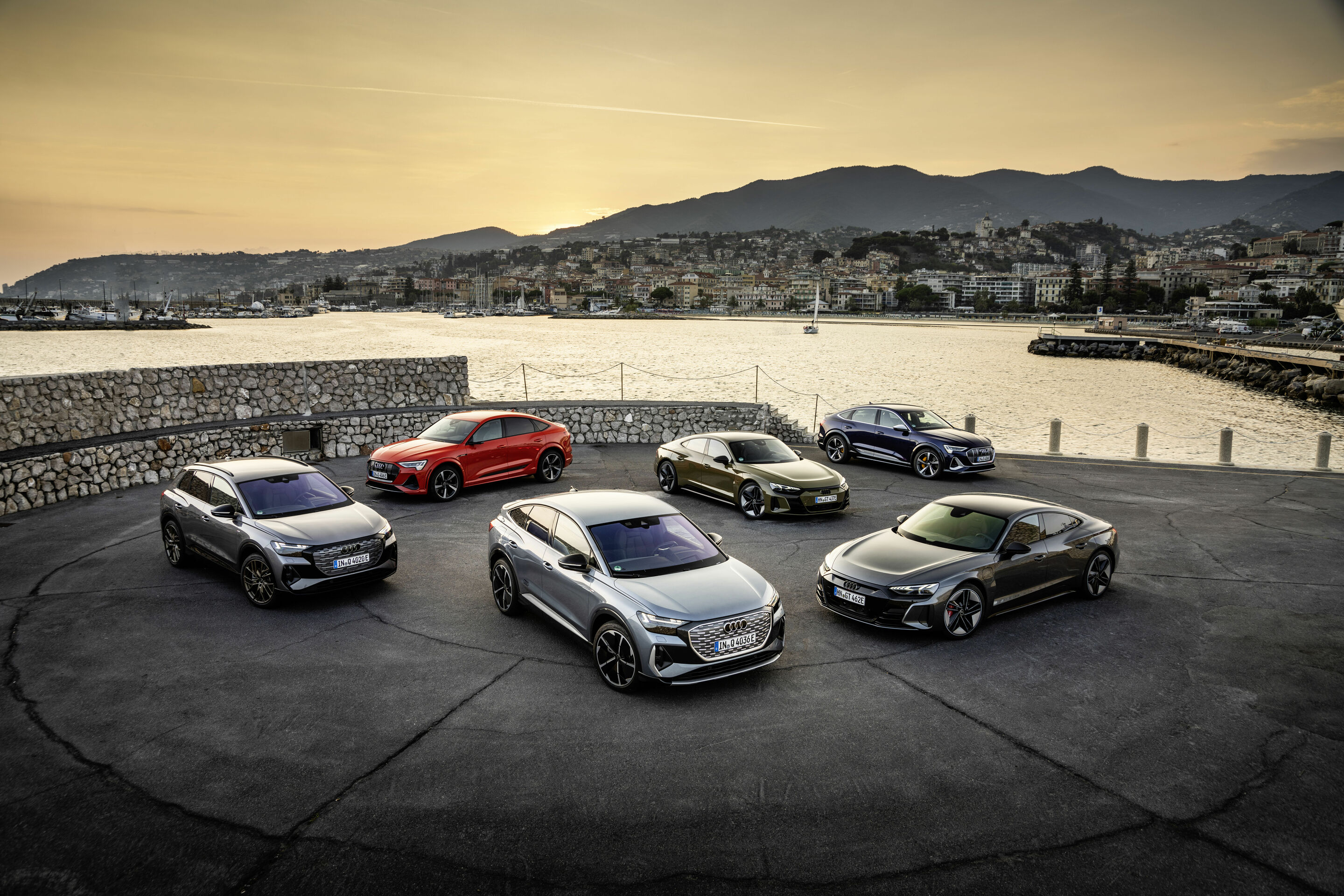 In search of driving pleasure: quattro drive and suspension of the Audi e-tron