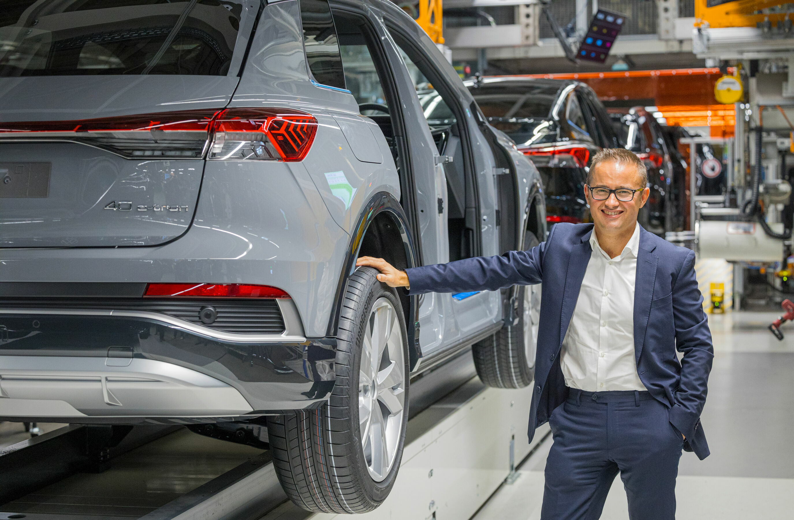 Erfolgsmodell Q4 e-tron: Audi setzt beim Umstieg in die Elektromobilität auf Konzernsynergien