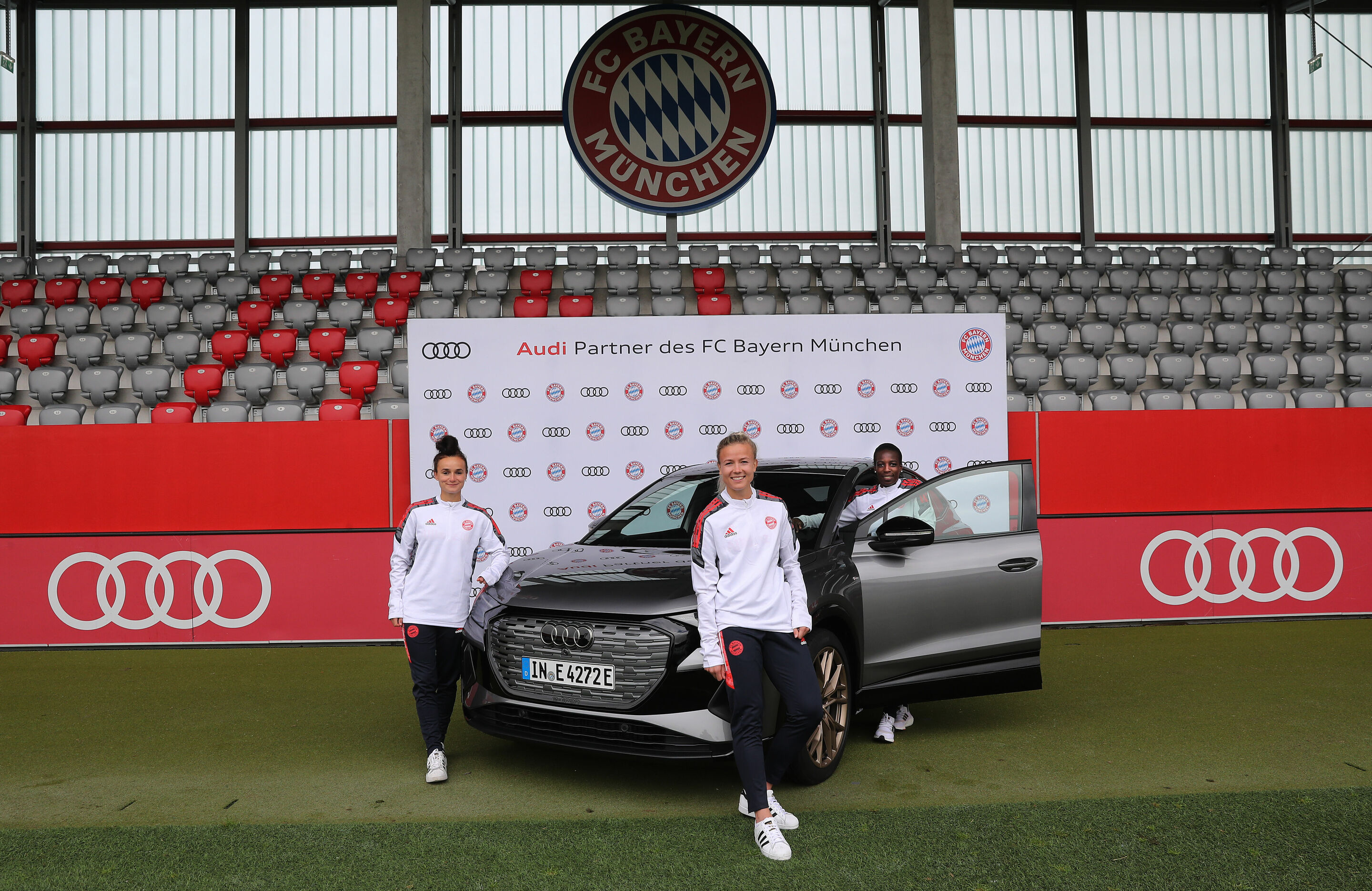 Audi becomes a partner of women’s soccer at FC Bayern Munich