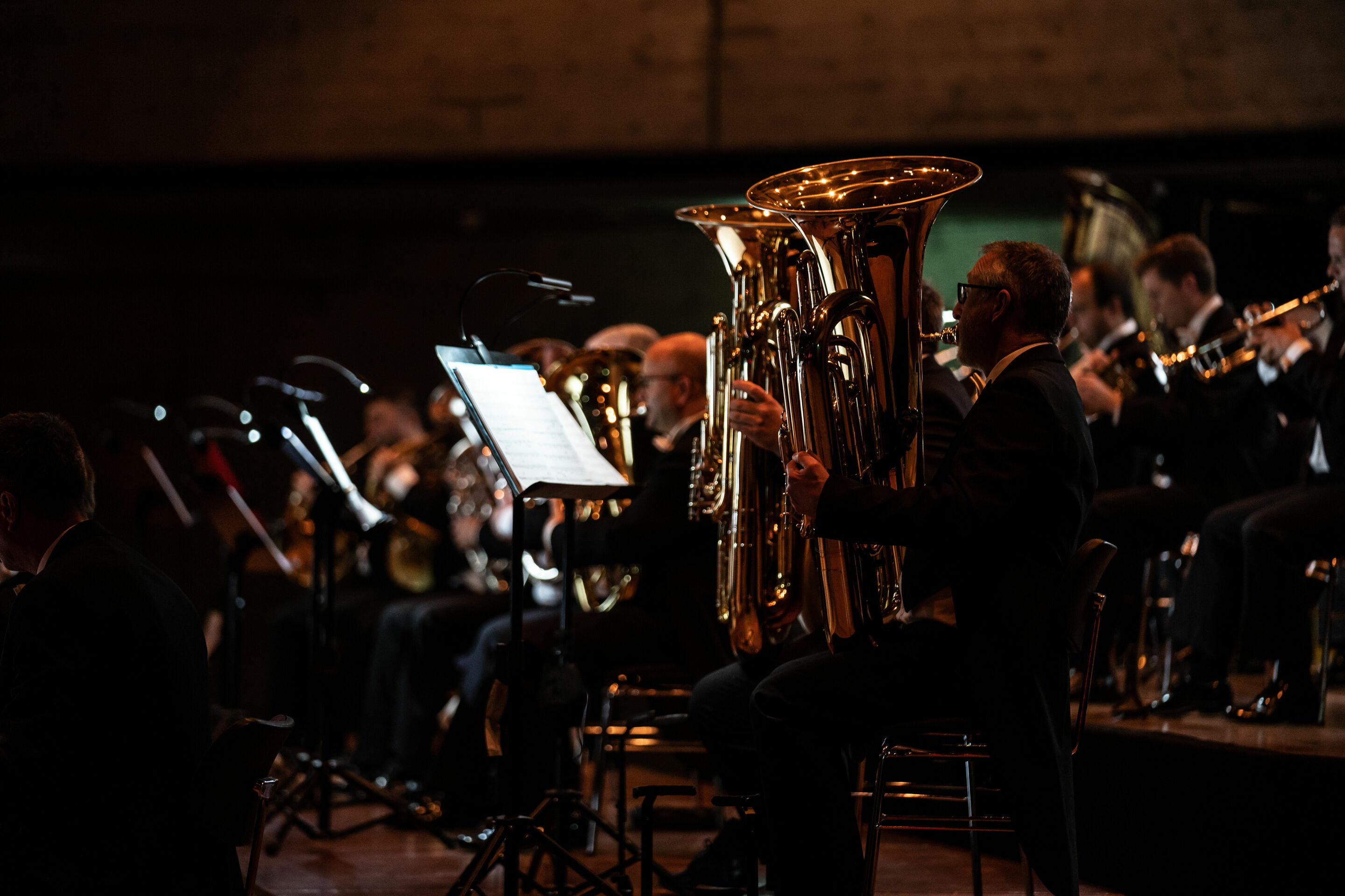 Audi Bläserphilharmonie unterstützt „Vorweihnacht der guten Herzen“ - Benefizkonzert für Spendenaktion des Donaukuriers am 29. Oktober 2021
