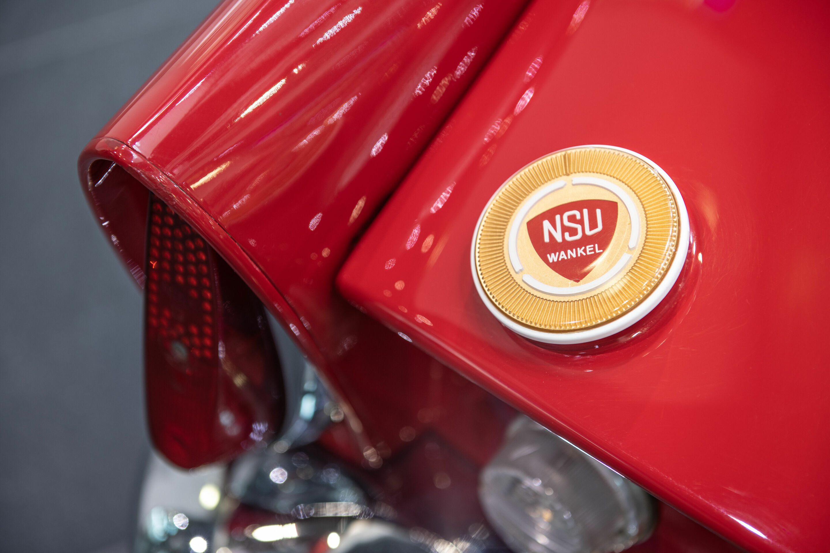 Off to the museum via app: Audi Tradition goes digital with its new special exhibition “Der fünfte Ring“ - Impression from the new special exhibition “Der fünfte Ring” at the Audi museum mobile: close-up shot of NSU/Wankel Spider