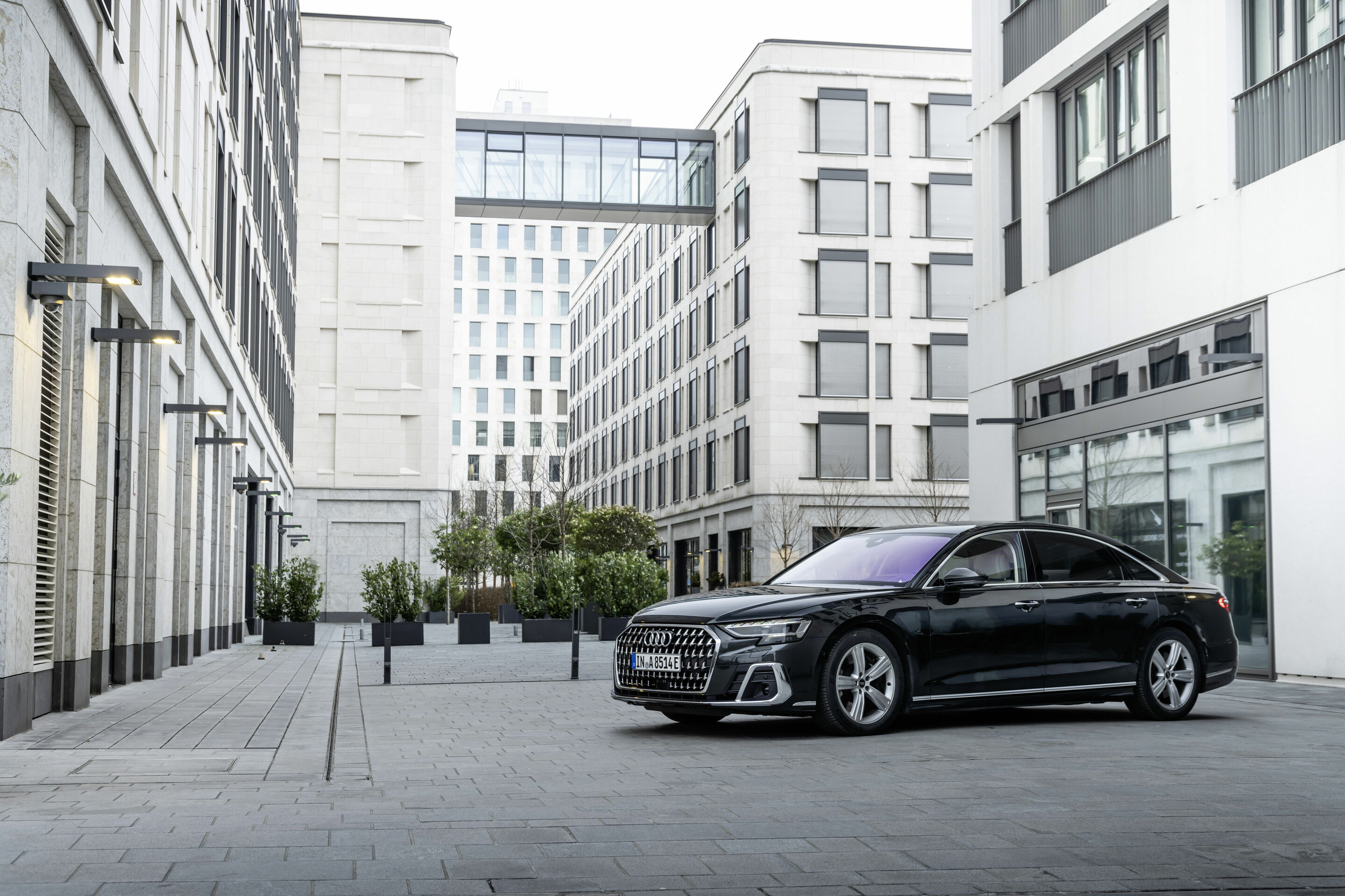 Audi A8 L TFSI e