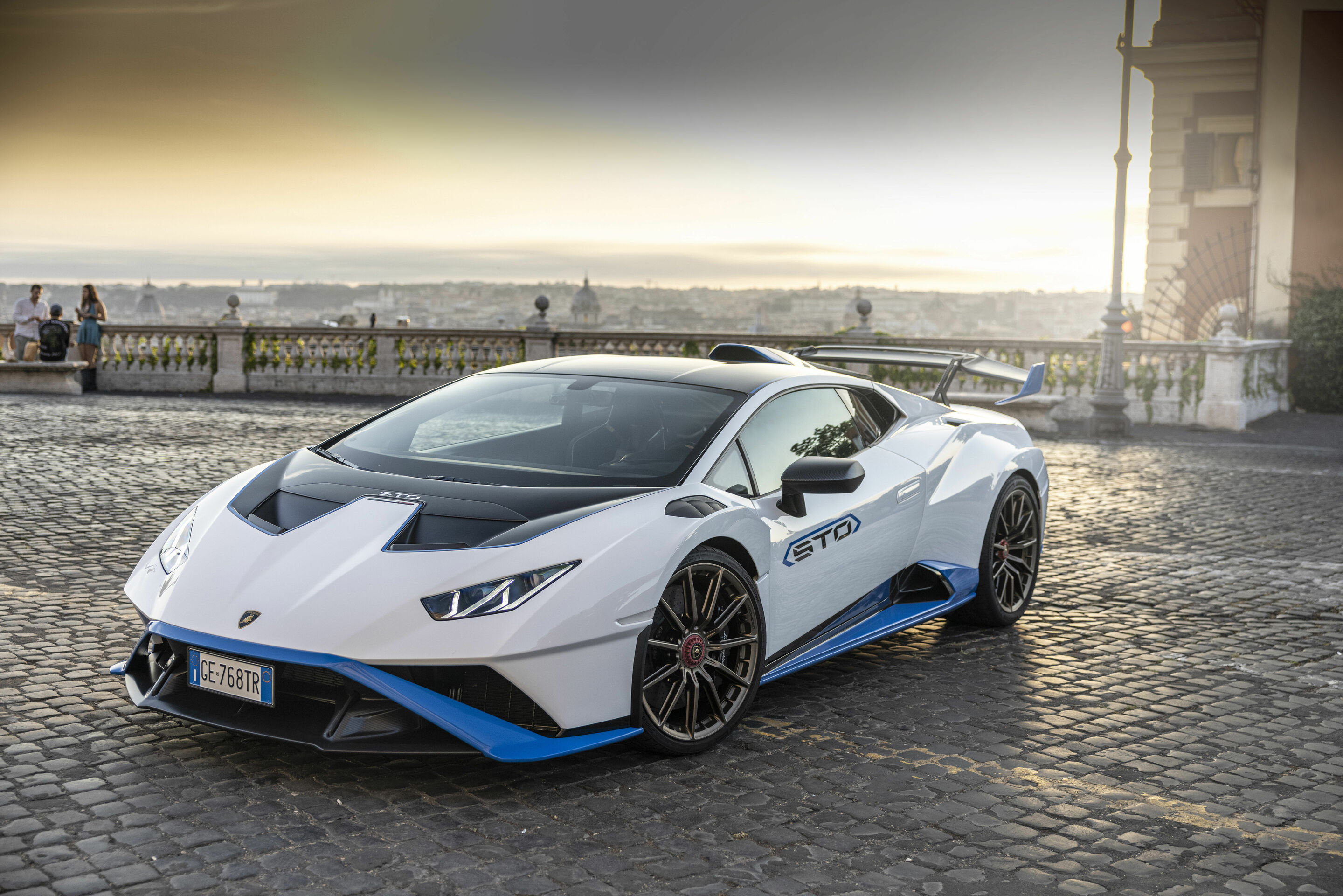 A record-breaking 2021 for Automobili Lamborghini