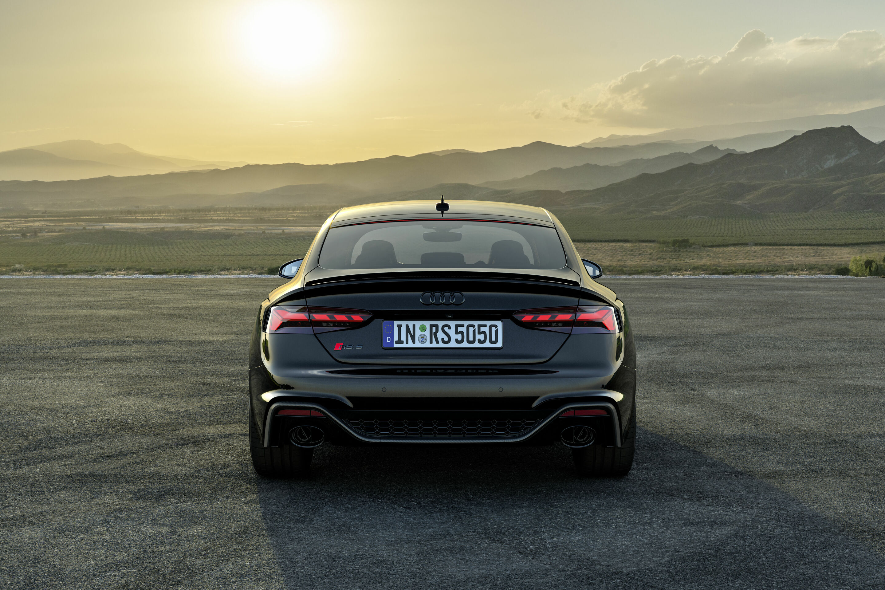 Audi RS 5 Sportback with competition plus package - Static photo, Colour: Sebring black
