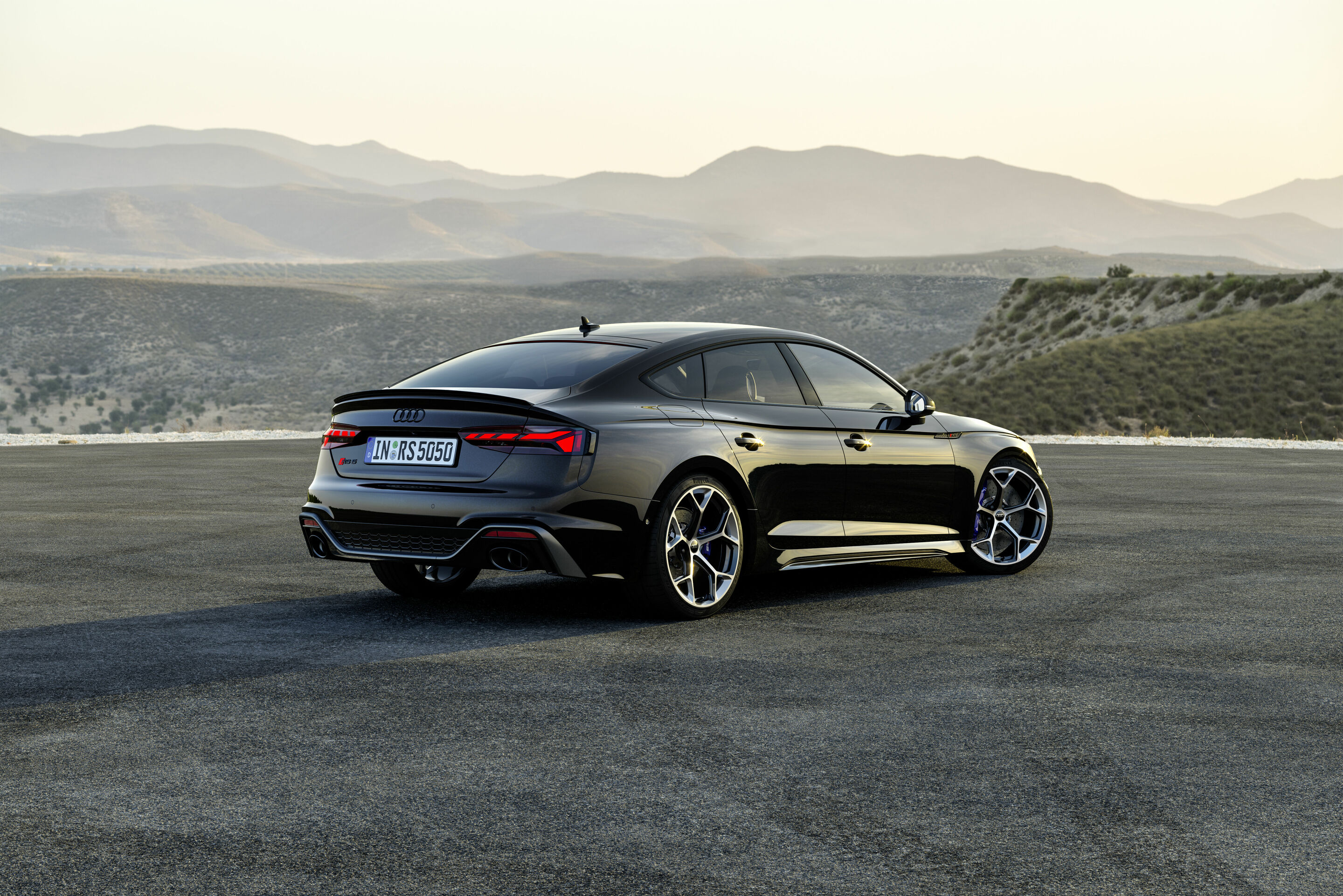 Audi RS 5 Sportback with competition plus package - Static photo, Colour: Sebring black