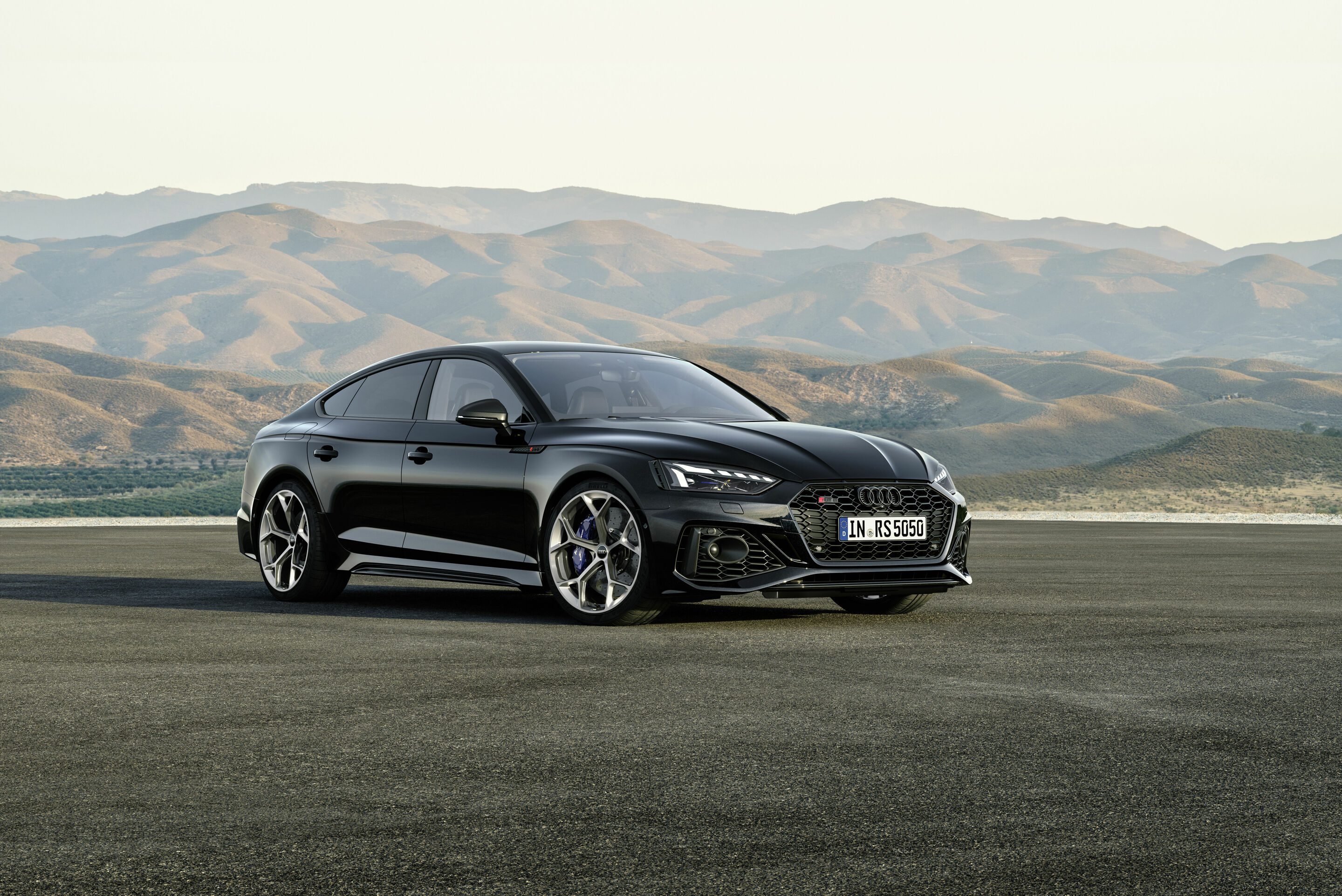 Audi RS 5 Sportback with competition plus package - Static photo, Colour: Sebring black