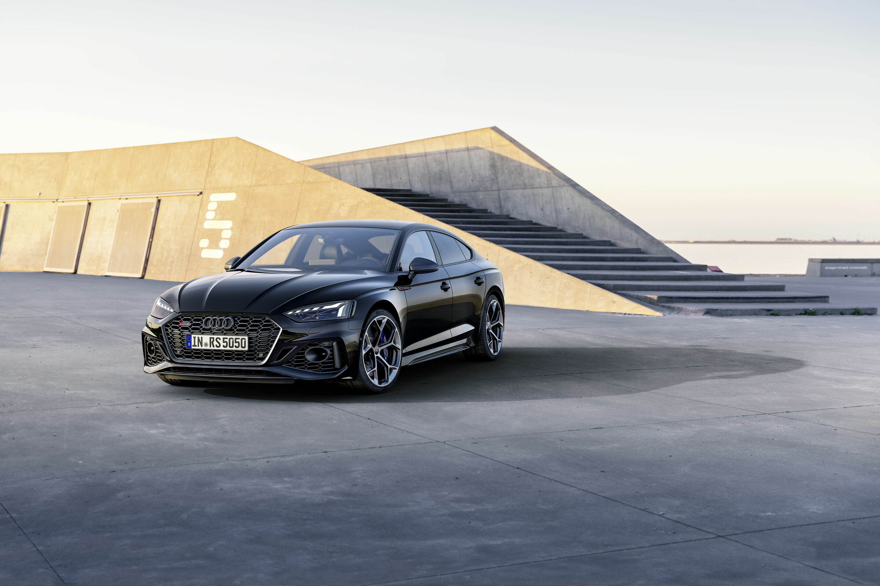 Audi RS 5 Sportback with competition plus package - Static photo, Colour: Sebring black
