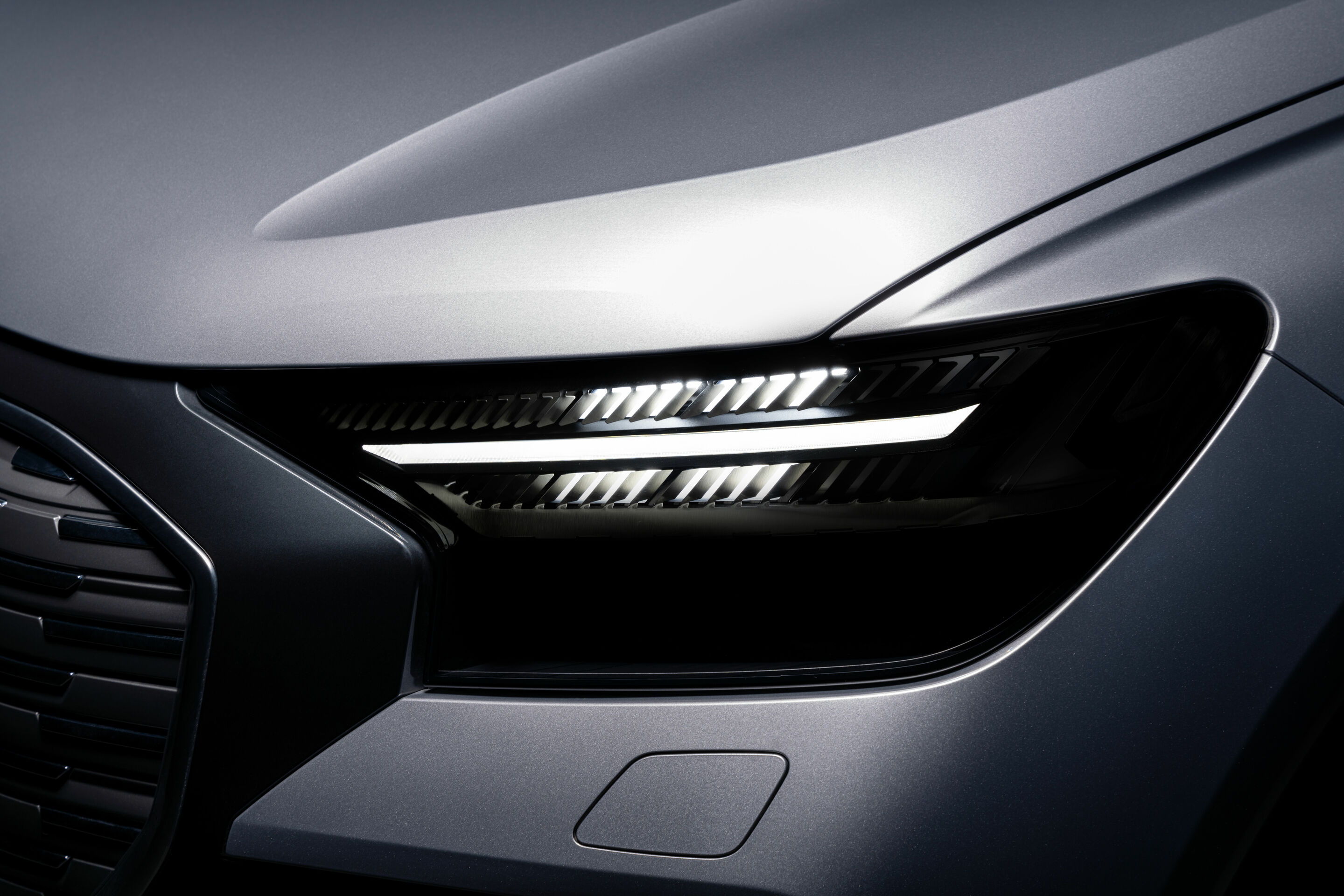 TechDay Digital Light - Daytime running light signature: Audi Q4 e-tron Sportback