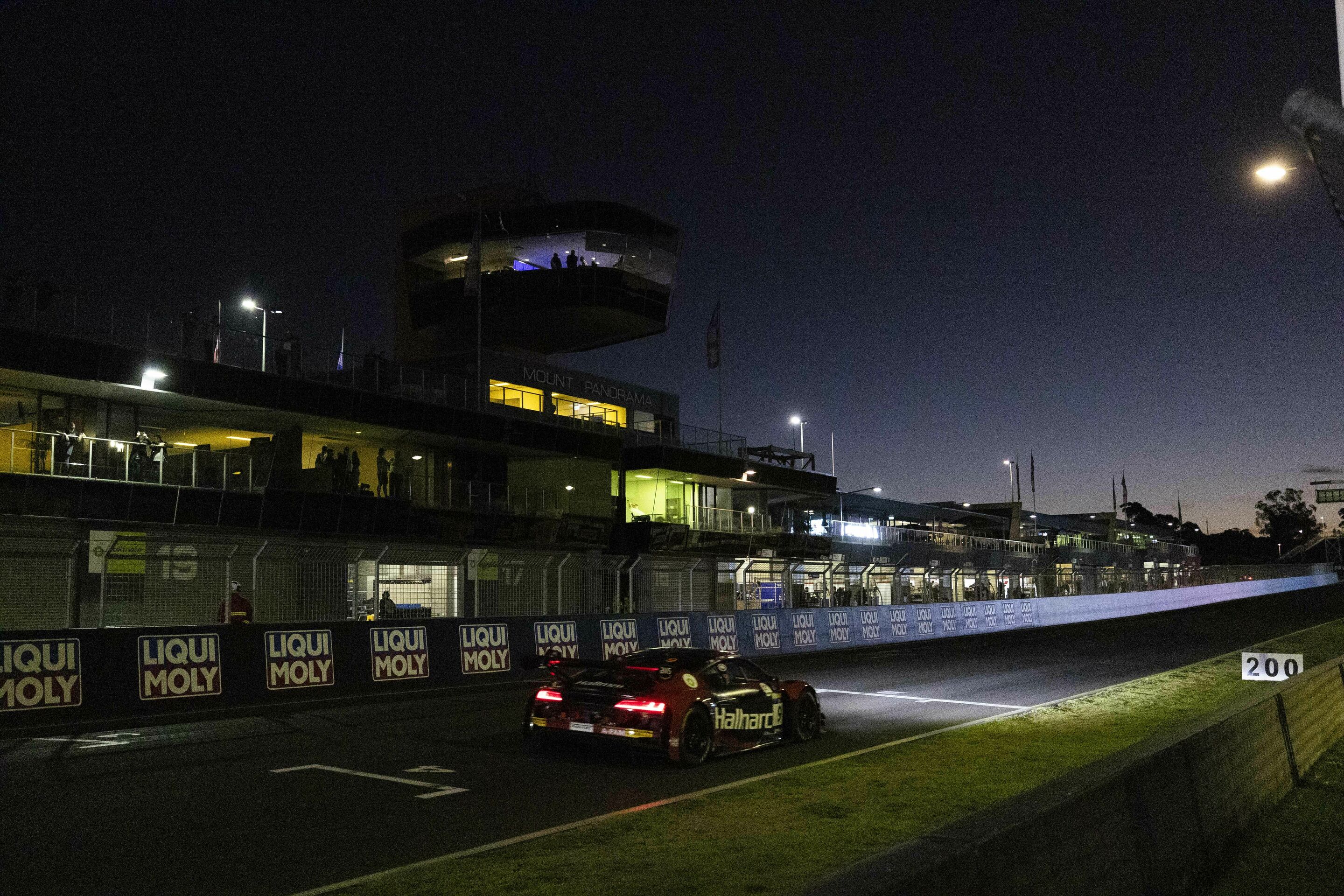 12h Bathurst 2022 - Audi R8 LMS #9 (Hallmarc), Marc Cini/Dean Fiore/Lee Holdsworth