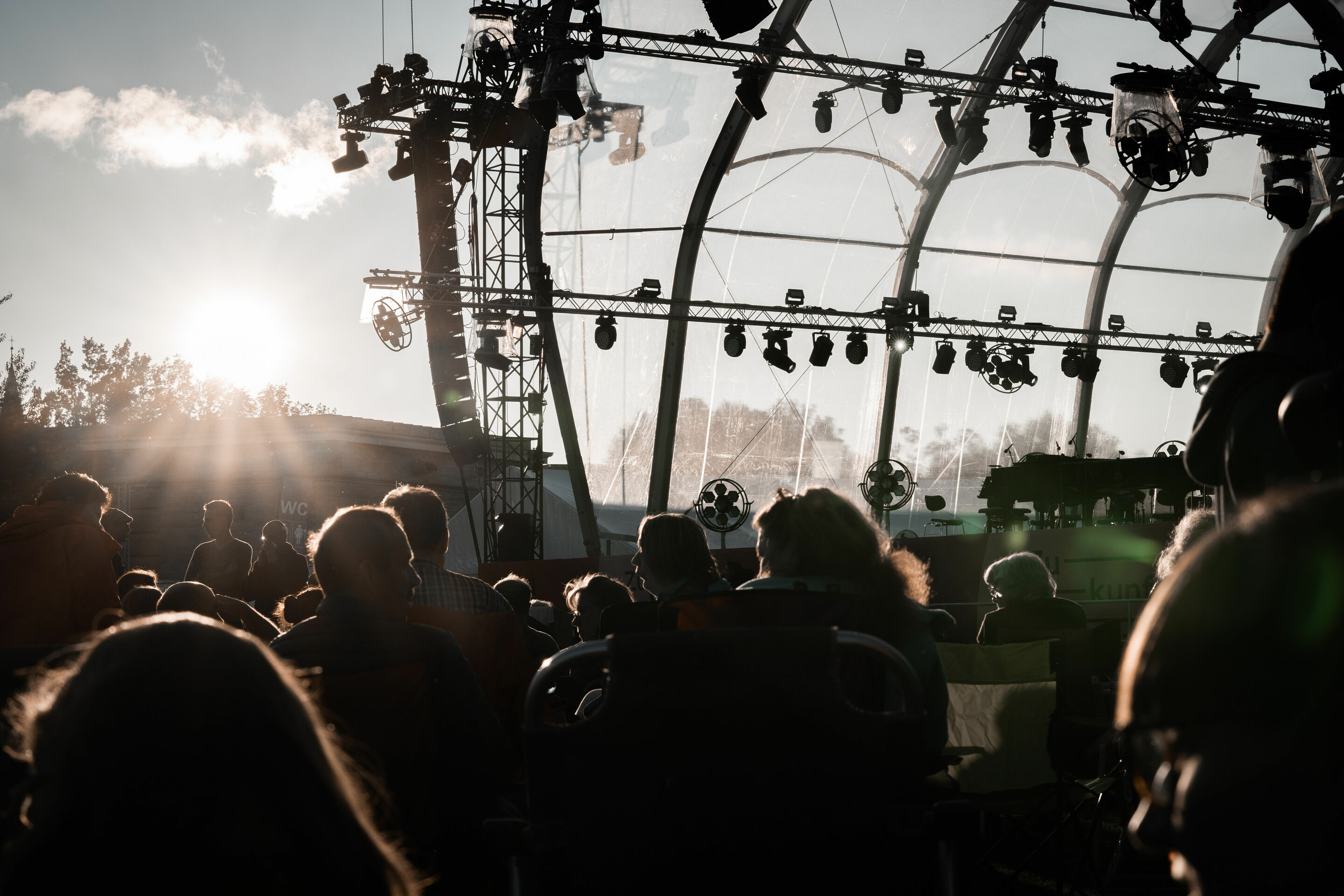 Audi Sommerkonzerte 2022 - Audi Klassik Open Air
Future Sounds
Georgisches Kammerorchester
Tsotne Zedginidze
Nikoloz Rachveli
Audi Bläserphilharmonie
Pietro Sarno