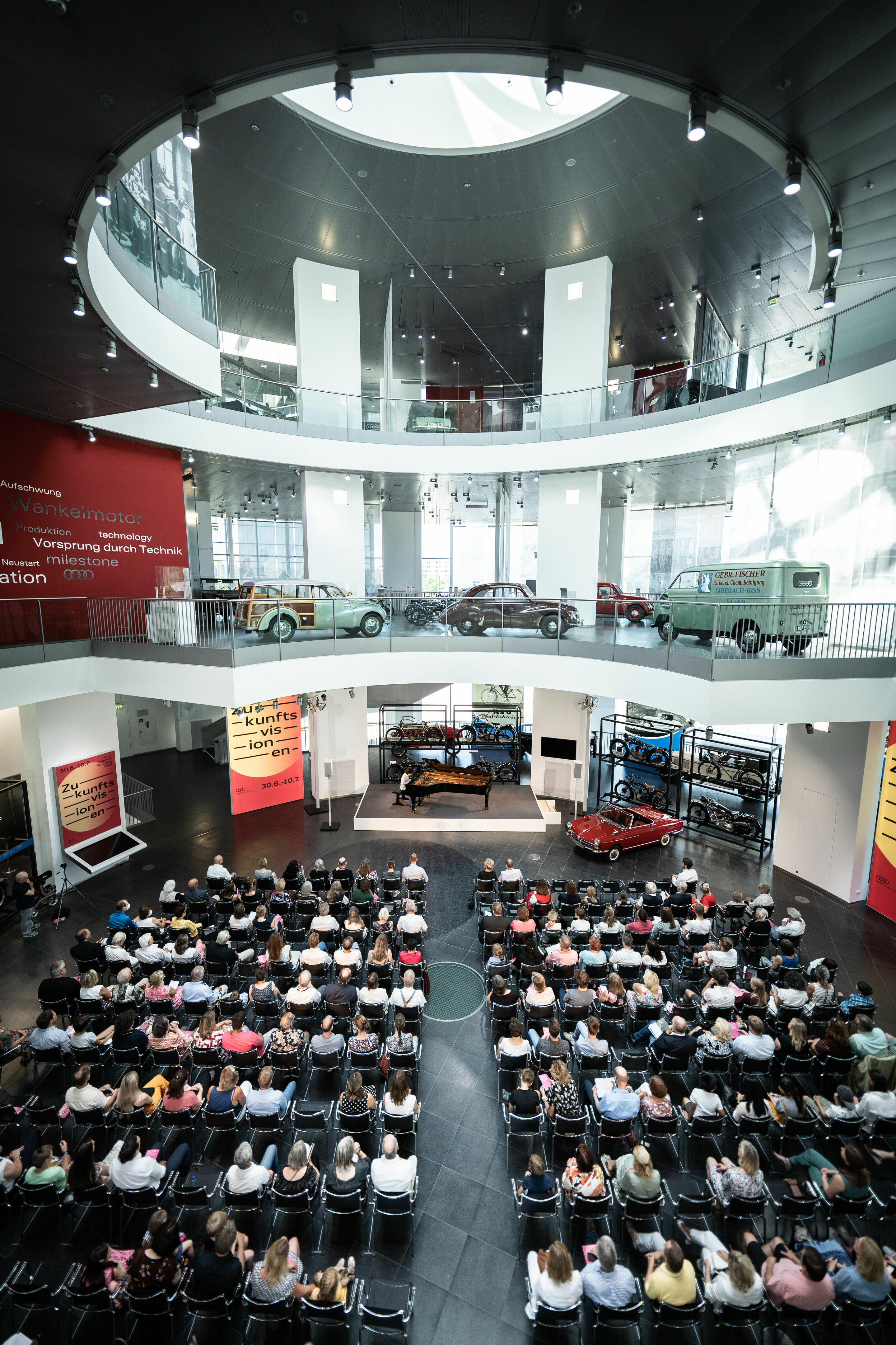 Audi Sommerkonzerte 2022 - A phenomenon of the century
Tsotne Zedginidze