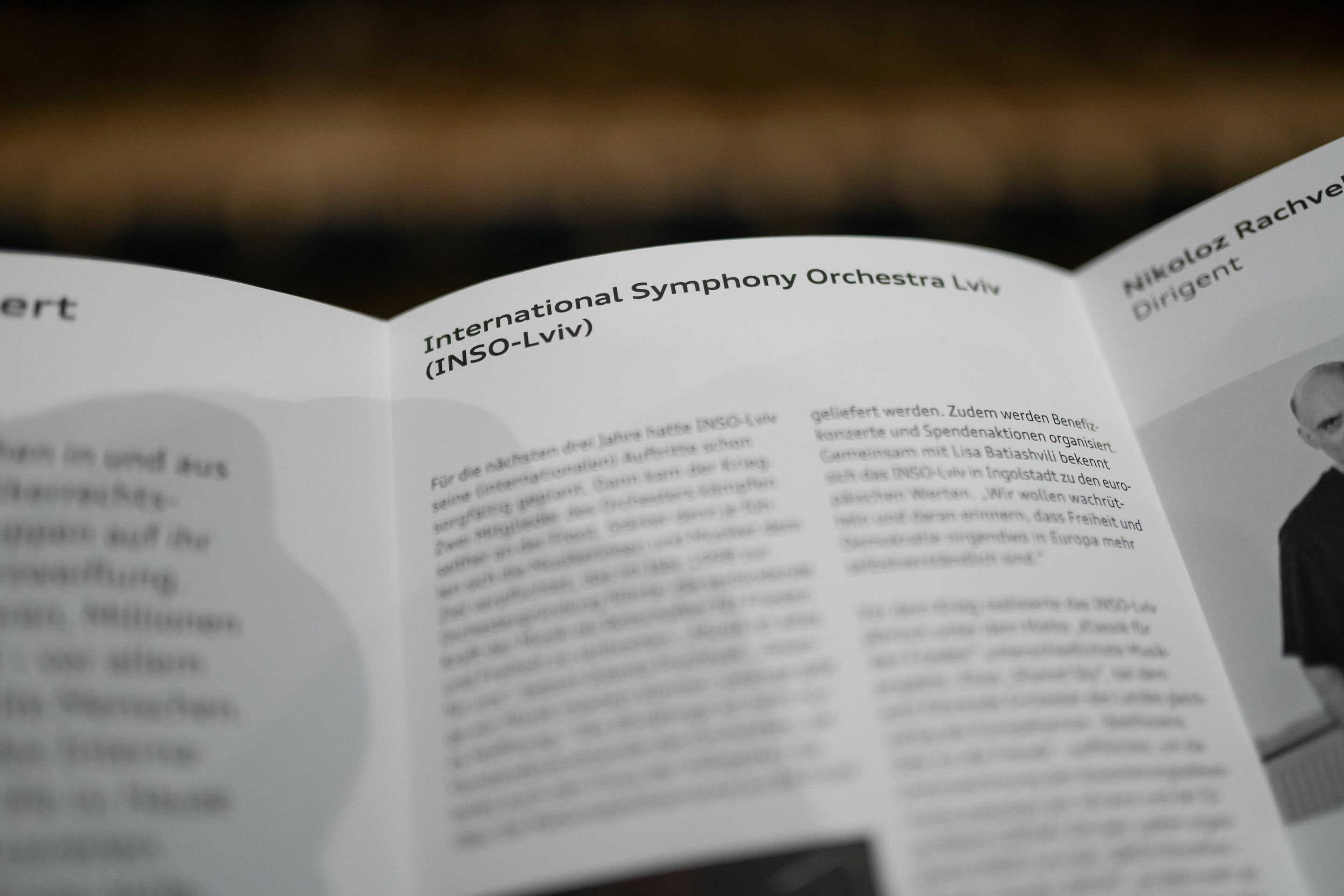 Audi Sommerkonzerte 2022 - Solidarity Concert
Lisa Batiashvili (violin)
International Symphony Orchestra Lviv (INSO-Lviv)
Nikoloz Rakhveli (conductor)