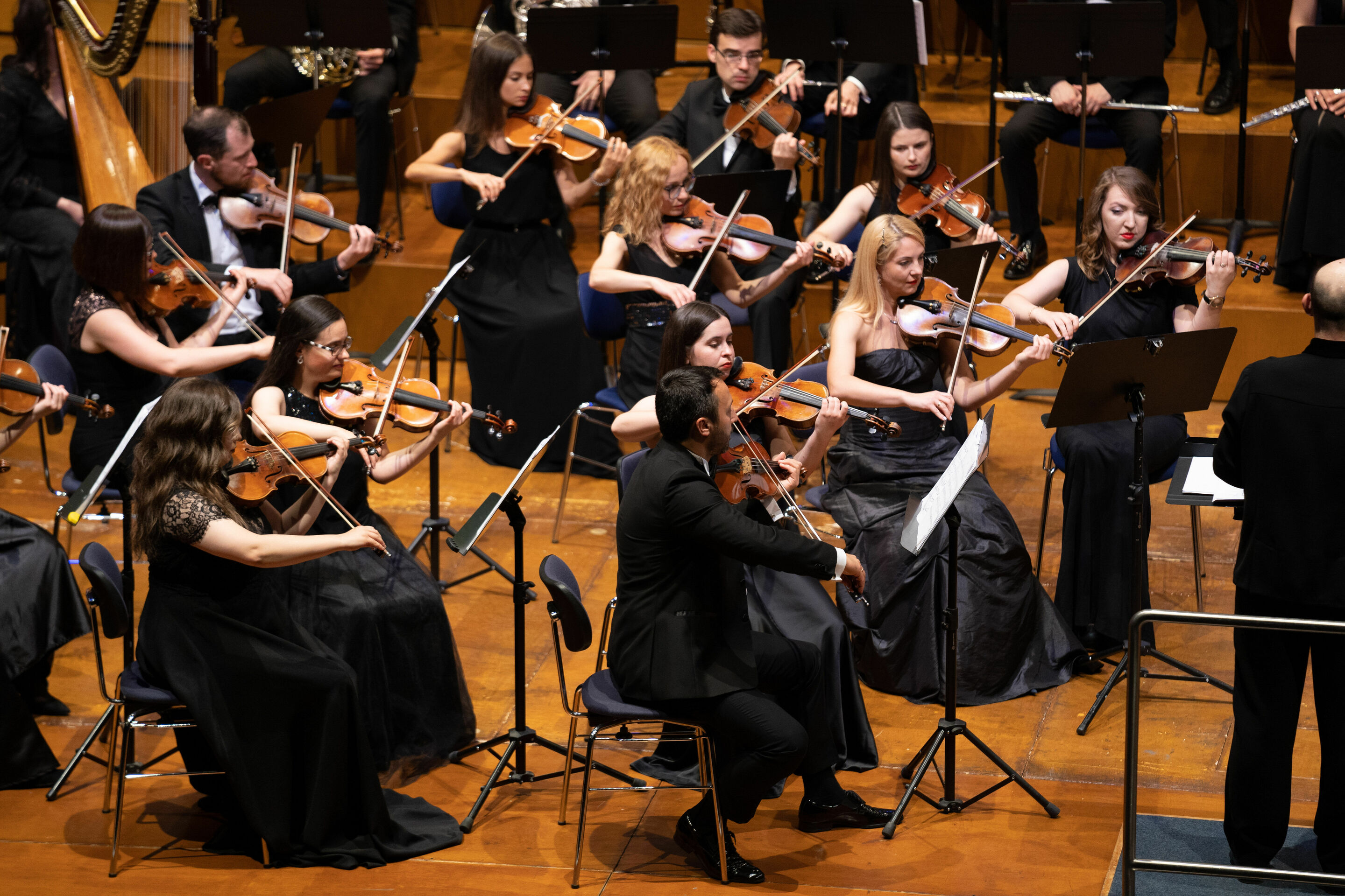 Audi Sommerkonzerte 2022 - Solidarity Concert
Lisa Batiashvili (violin)
International Symphony Orchestra Lviv (INSO-Lviv)
Nikoloz Rakhveli (conductor)