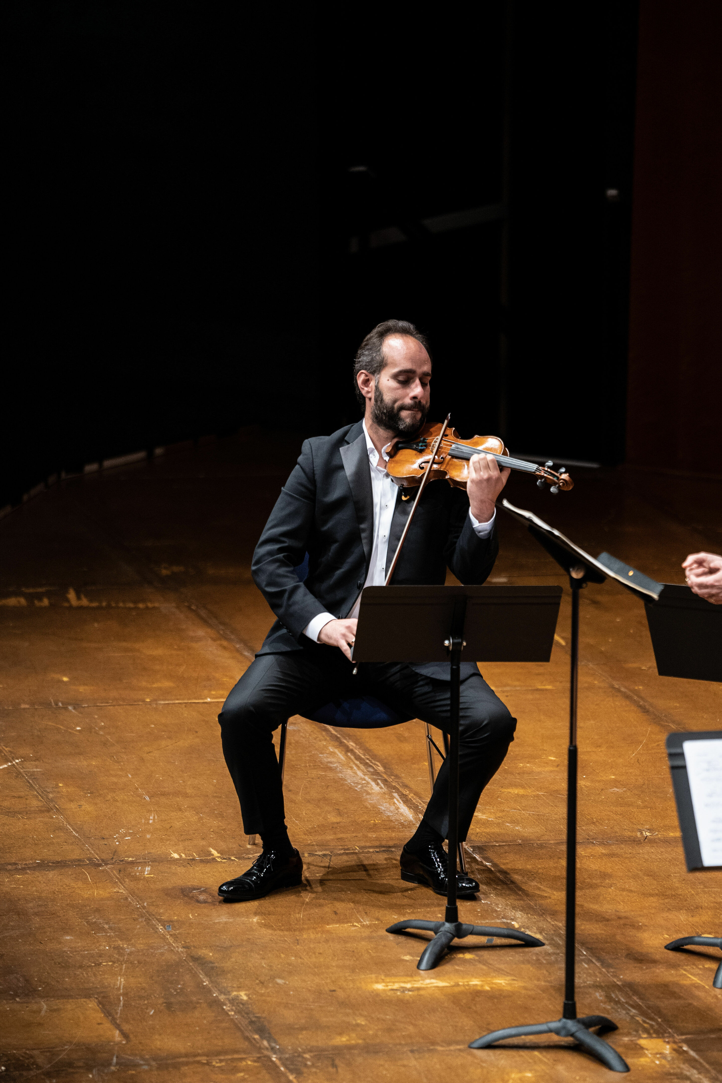 Audi Sommerkonzerte 2022 - Congenial art
Magdalena Kožená (mezzo-soprano)
Sir Simon Rattle (piano)
Kaspar Zehnder (flute)
Christopher Richards (clarinet)
Giovanni Guzzo (violin)
Rahel Rilling (violin)
Amihai Grosz (viola)
Dávid Adorján (cello)