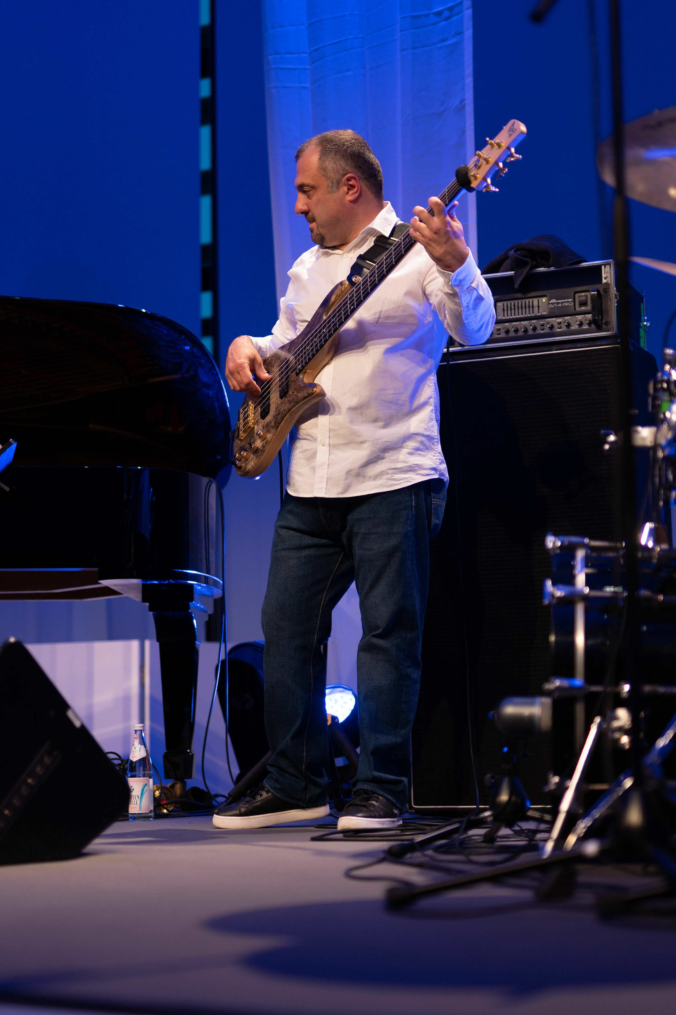 Audi Sommerkonzerte 2022 - Jazz Wonder
Beka Gochiashvili Trio:
Beka Gochiashvili (piano)
Levan Deisadze (bass)
Zaza Tsertsvadze (drums)