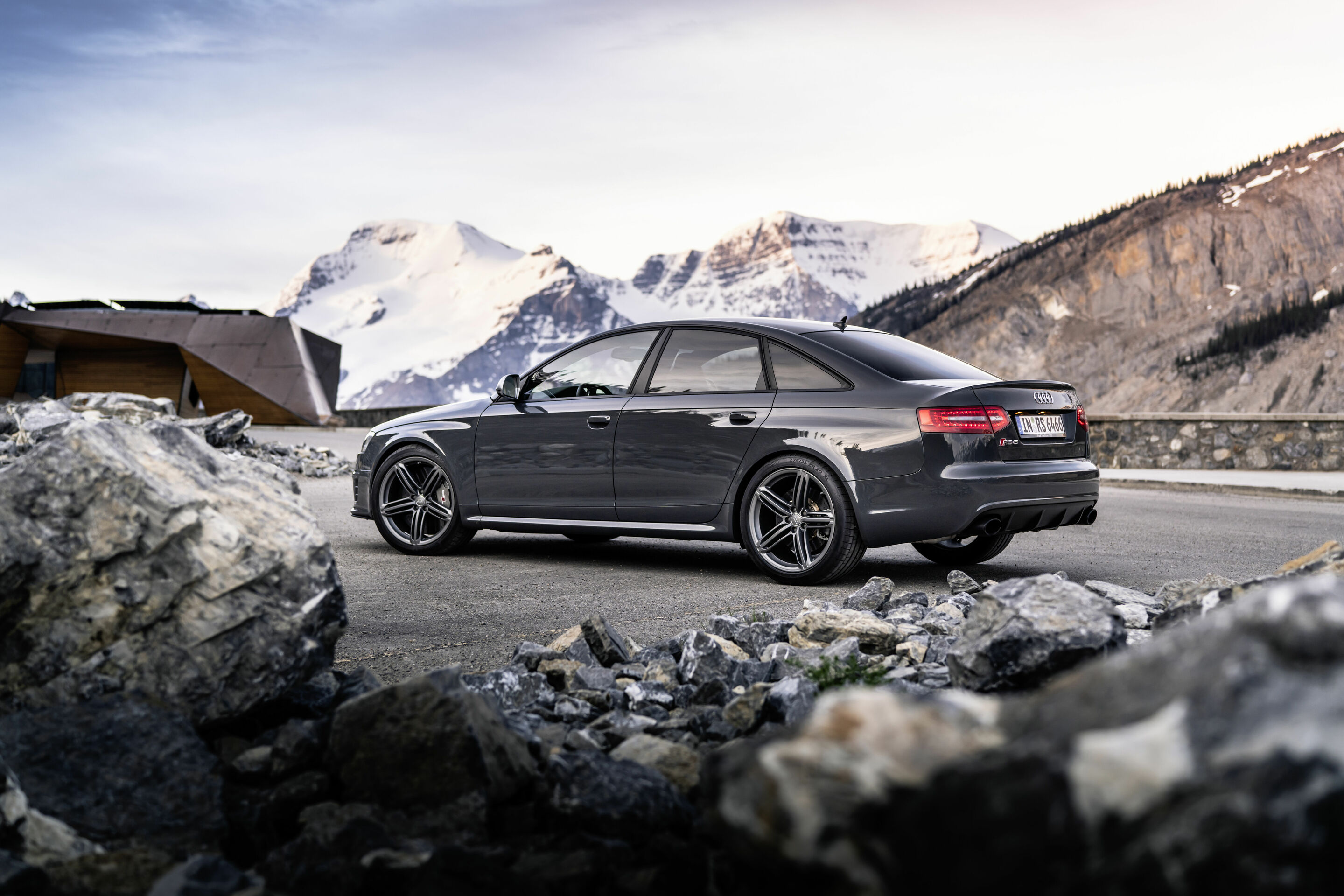 20th anniversary Audi RS 6 - Static photo
Sedan Nimbus grey (2008 - 2011)