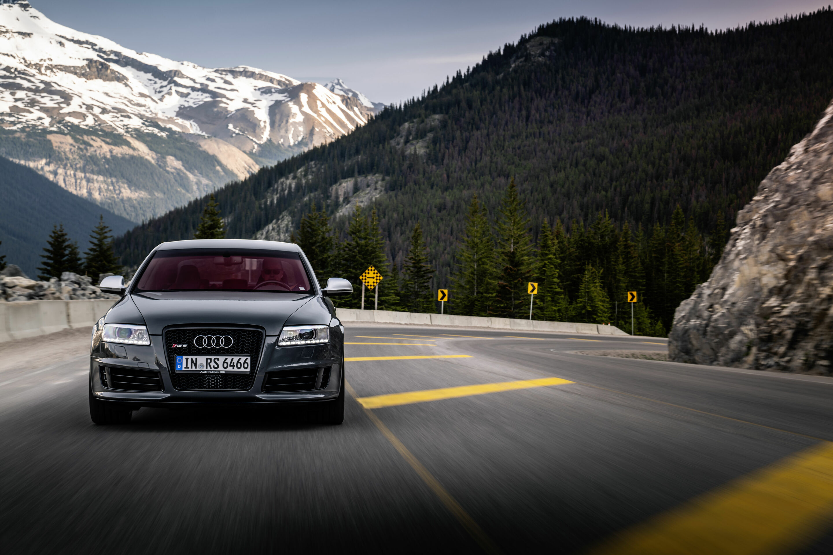 20th anniversary Audi RS 6 - Dynamic photo
Sedan Nimbus grey (2008 - 2011)