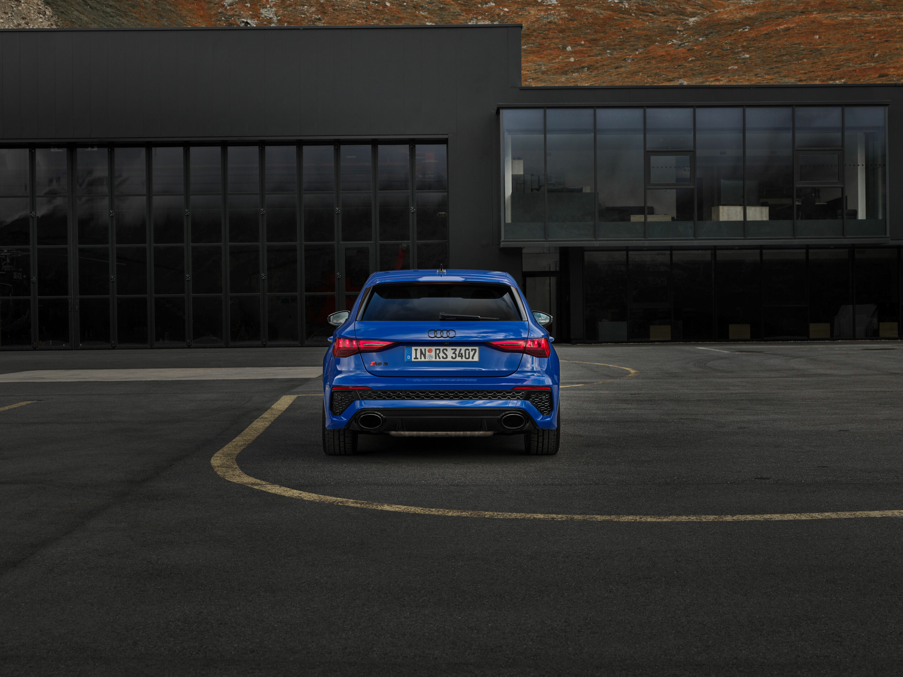 Audi RS 3 Sportback performance edition - Static photo, Colour: Nogaro Blue, Pearl Effect .
