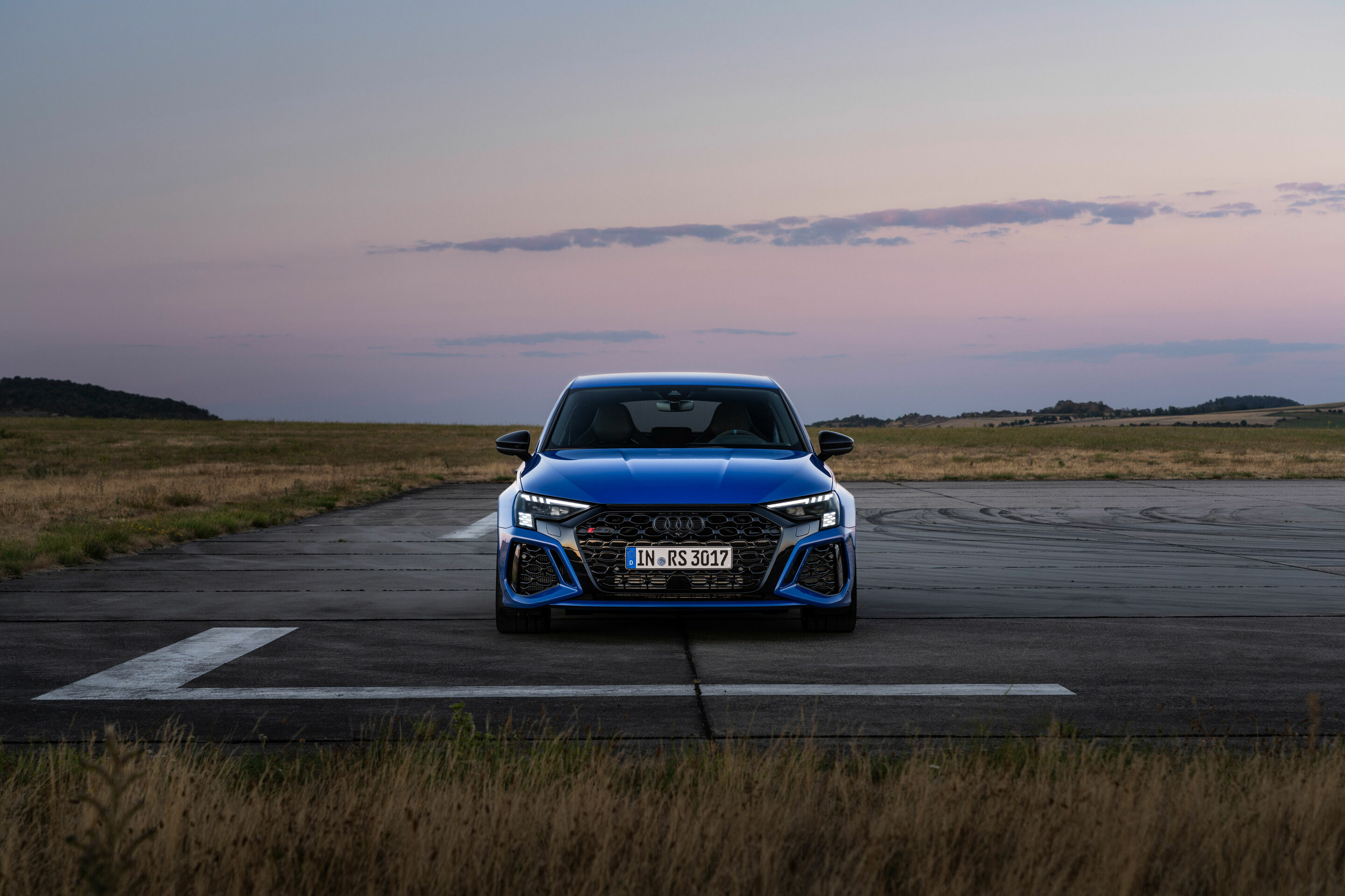 Audi RS 3 Sportback performance edition - Static photo, Colour: Nogaro Blue, Pearl Effect .
