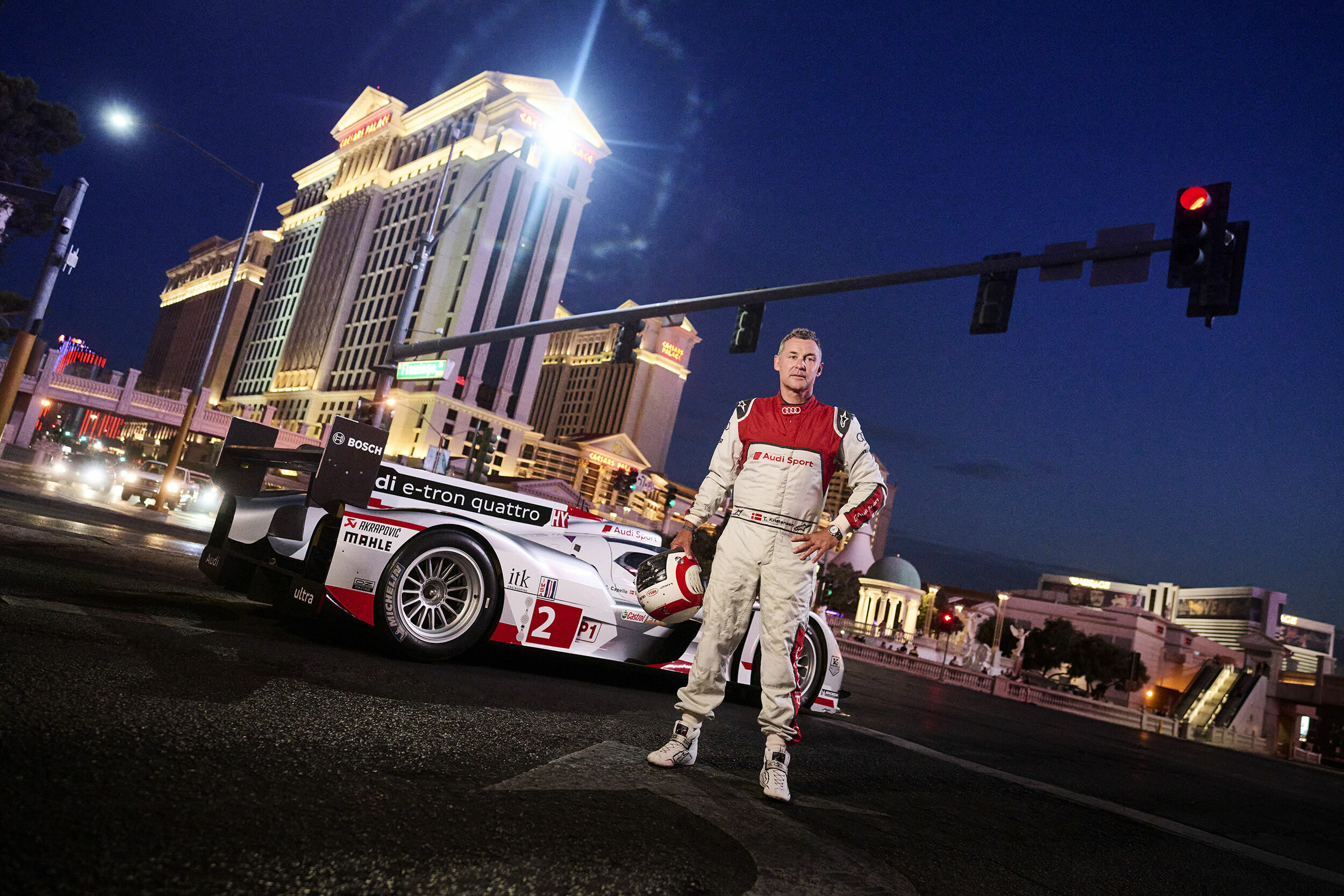 Ken Block und der Audi S1 Hoonitron elektrisieren Las Vegas