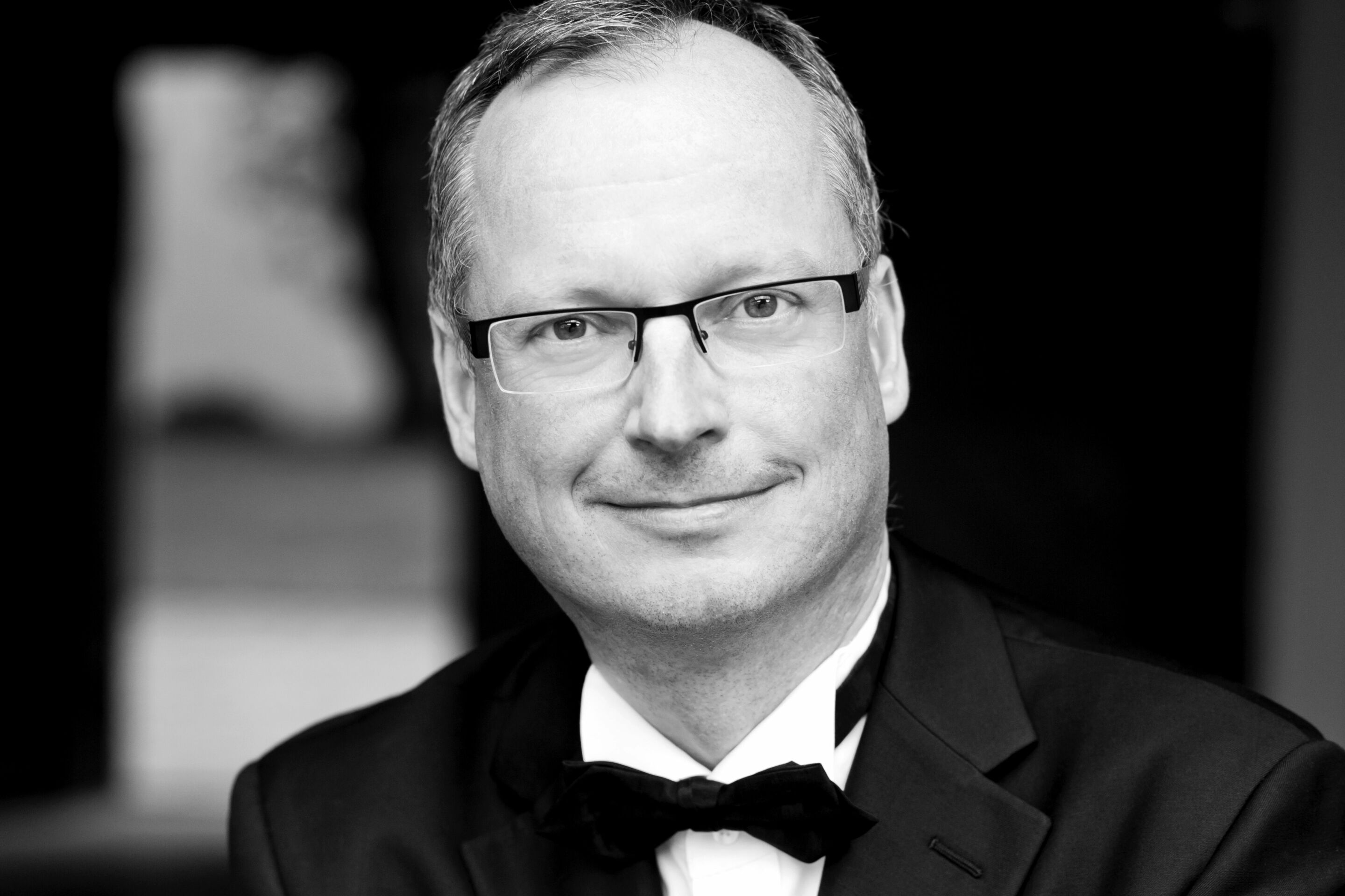 Audi Weihnachtskonzert: Kartenvorverkauf startet - Martin Steidler ist Leiter des Vokalensembles LauschWerk