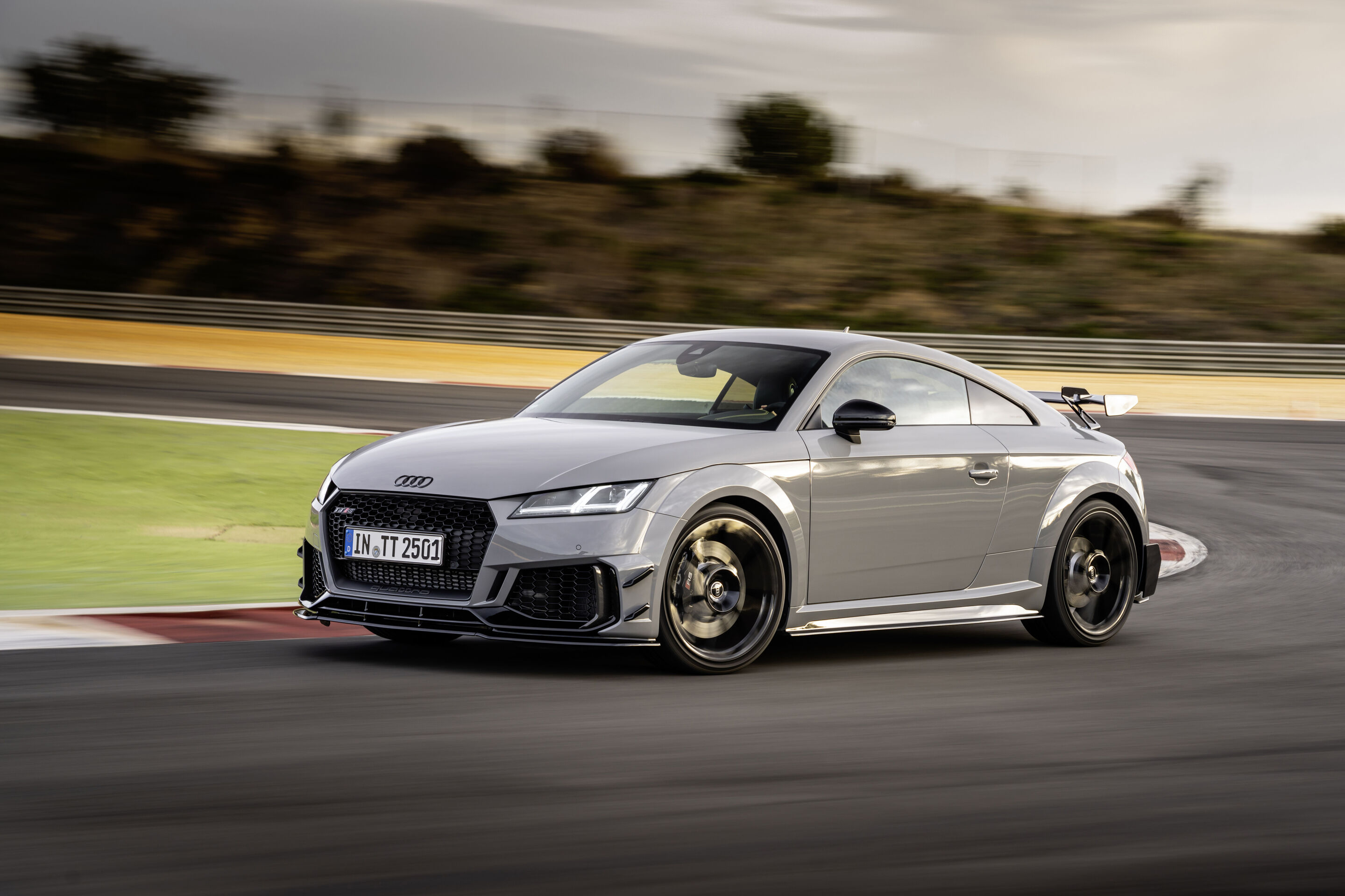 Audi TT RS Coup Iconic Edition Audi MediaCenter Audi TT RS Coup Iconic Edition Audi MediaCenter