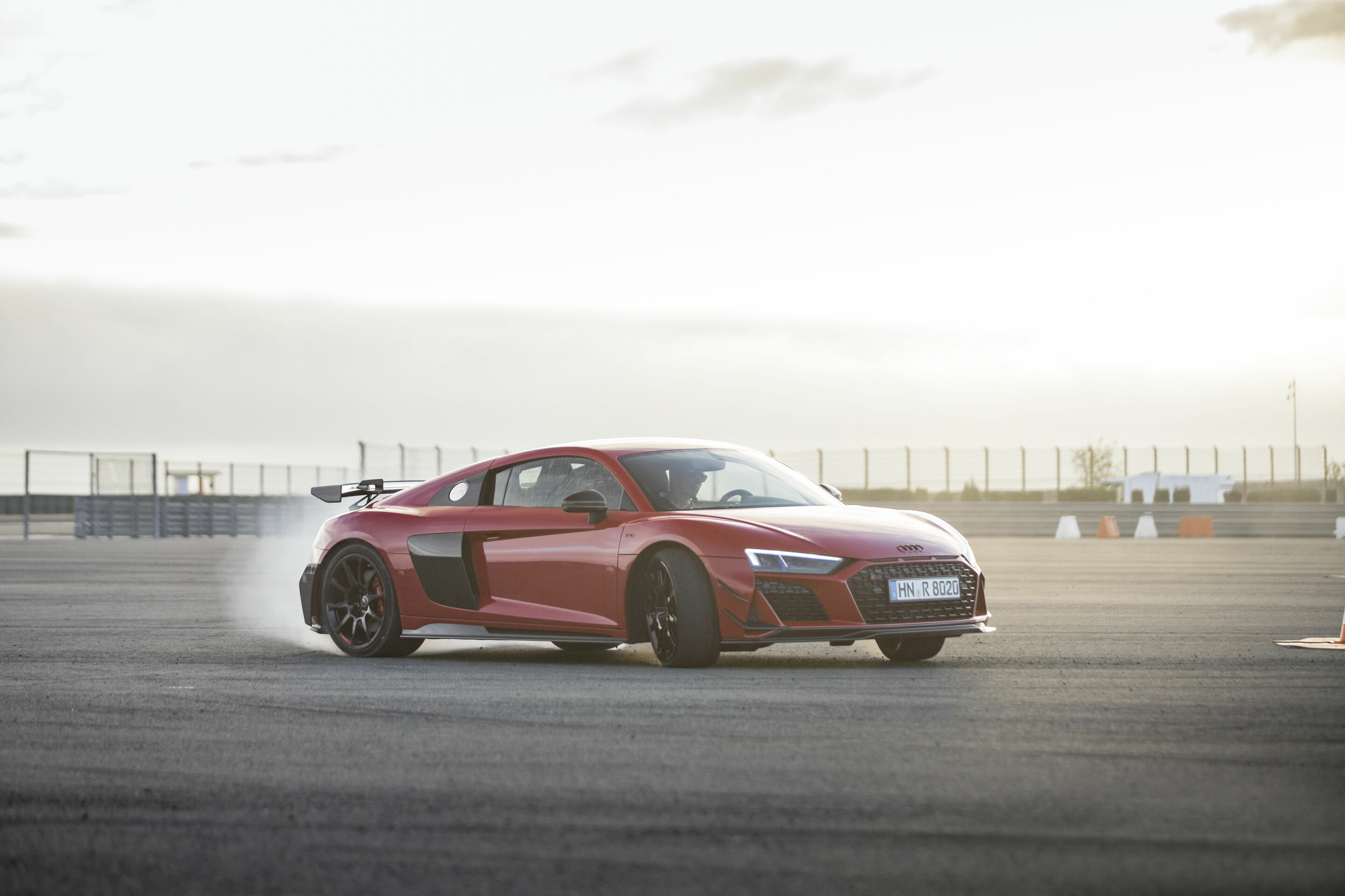 High Performance in Its Purest Form: The new Audi R8 Coupé V10 GT