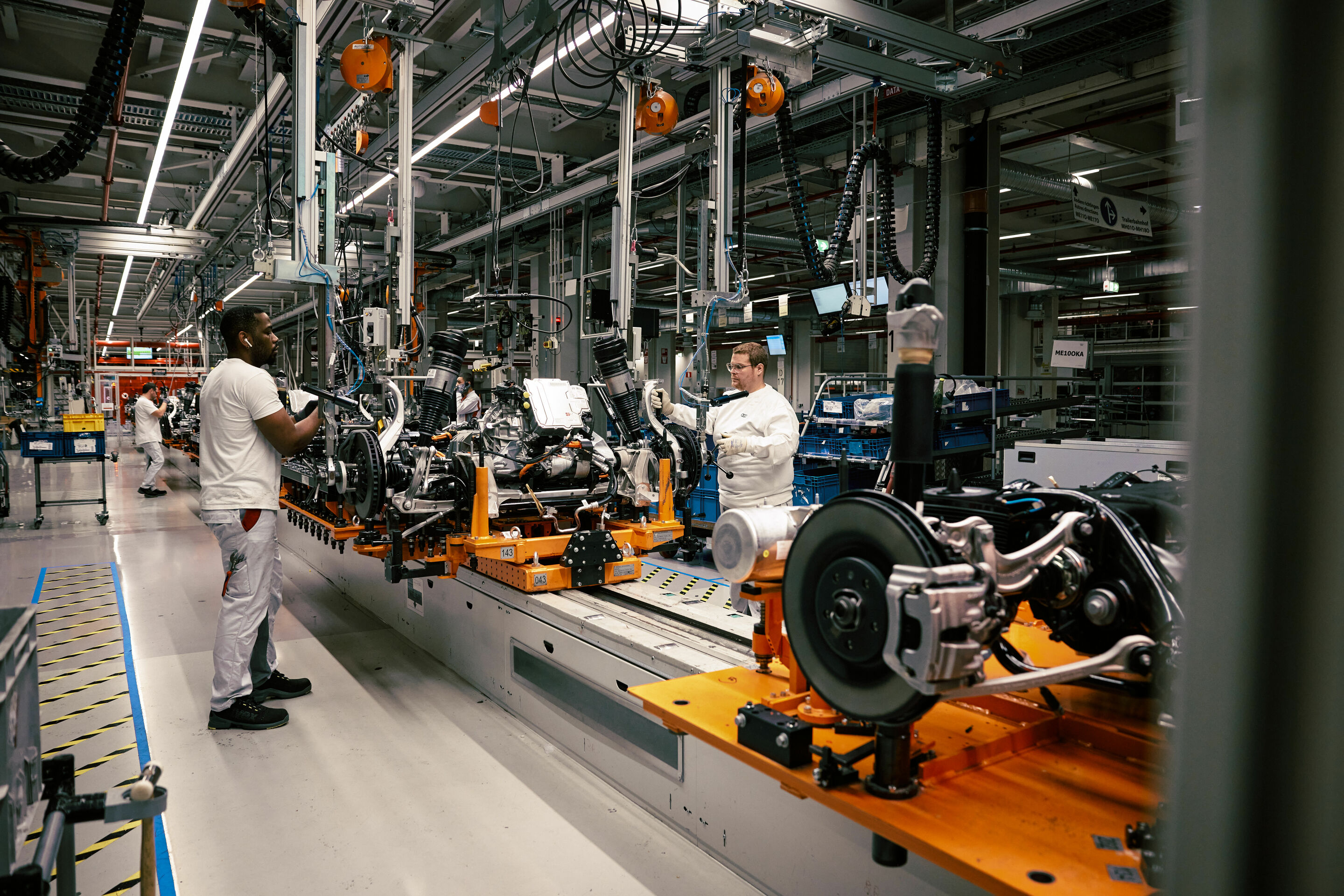 Brussels plant production new Audi Q8 e-tron