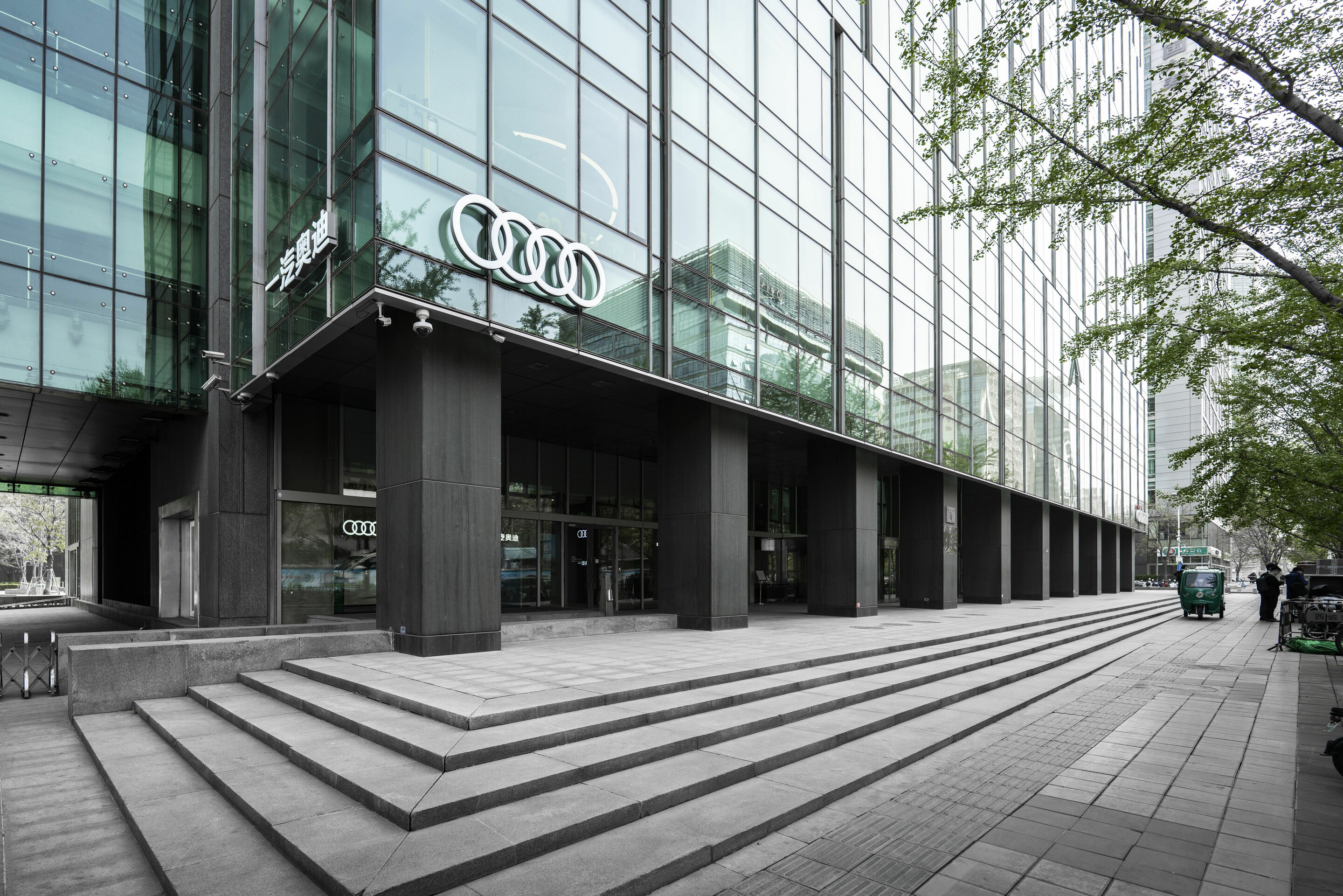 Audi in China - FAW-Audi Central Business District (CBD) showroom