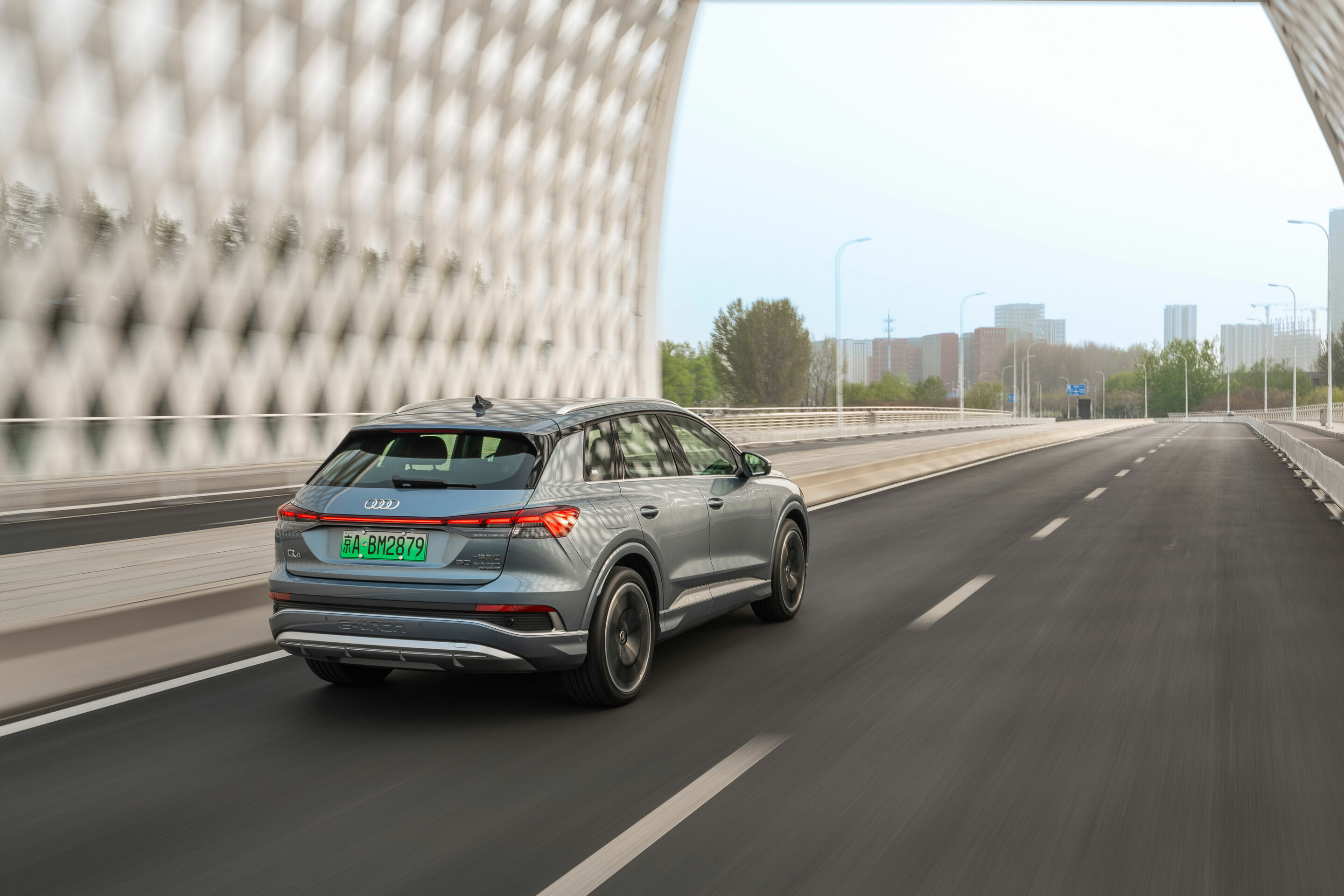 Audi Q4 e-tron - Audi Q4 e-tron auf den Straßen von Peking