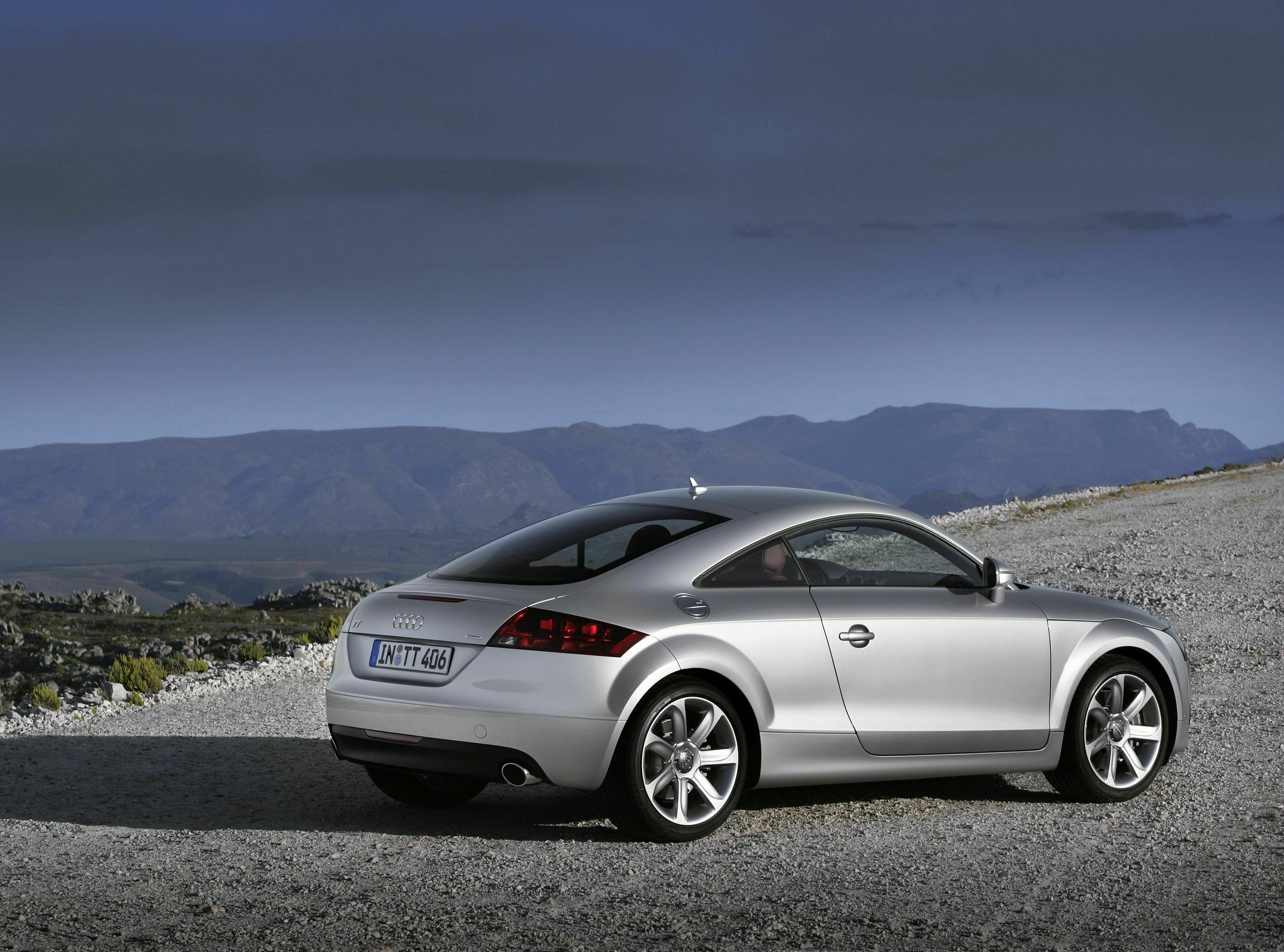 Zeitlose Designikone: Der Audi TT wird 25 Jahre - Audi TT Coupé, zweite Generation (Aufnahme 2).