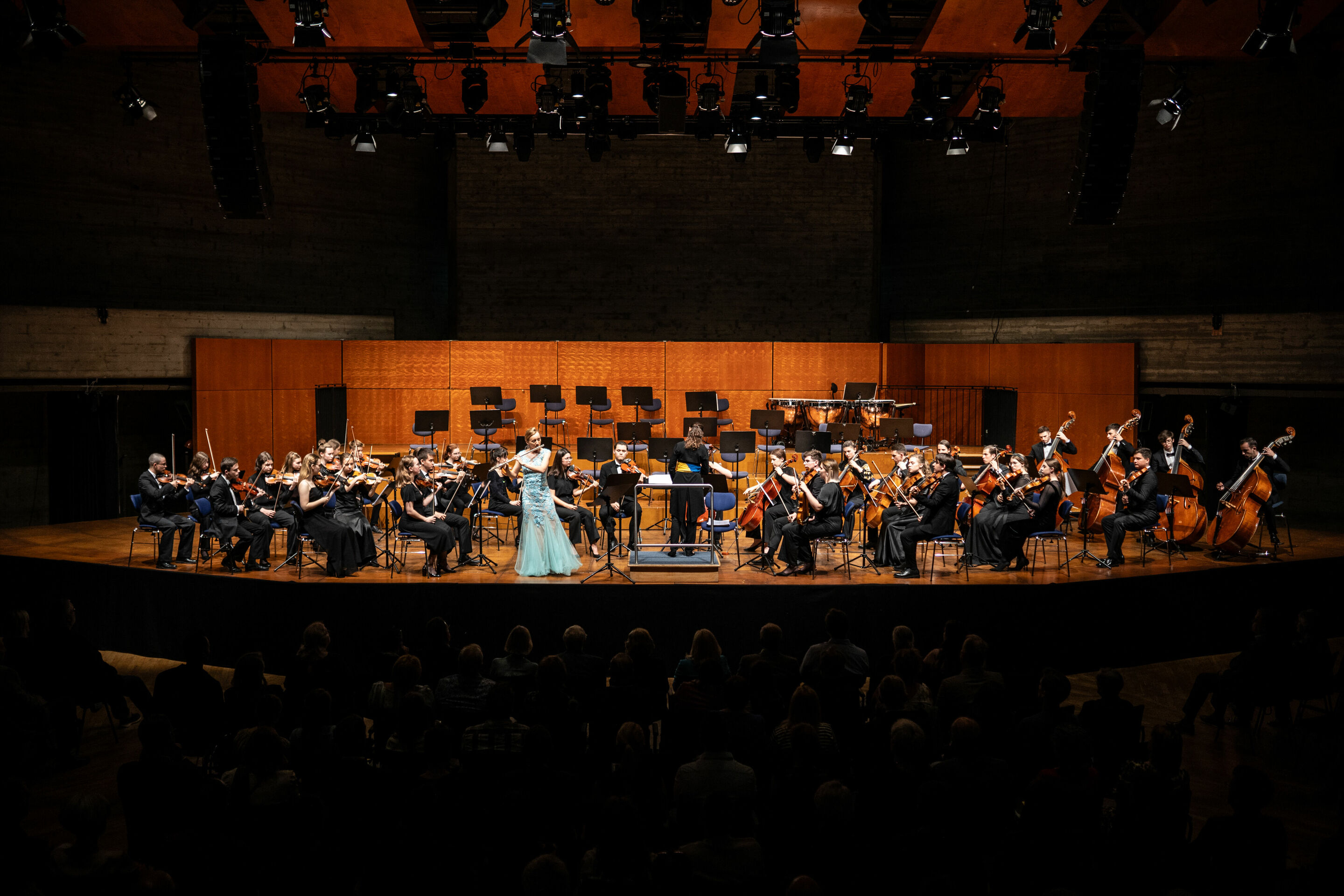 Audi Sommerkonzerte 2023 - Youth Symphony Orchestra of Ukraine
und Oksana Lyniv