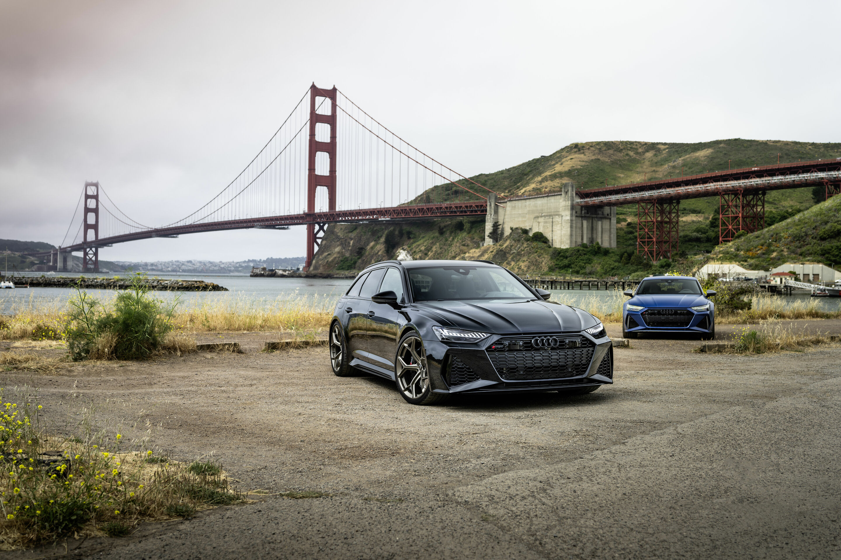 Dynamic power meets expressive design: The Audi RS 6 Avant performance and RS  7 Sportback performance