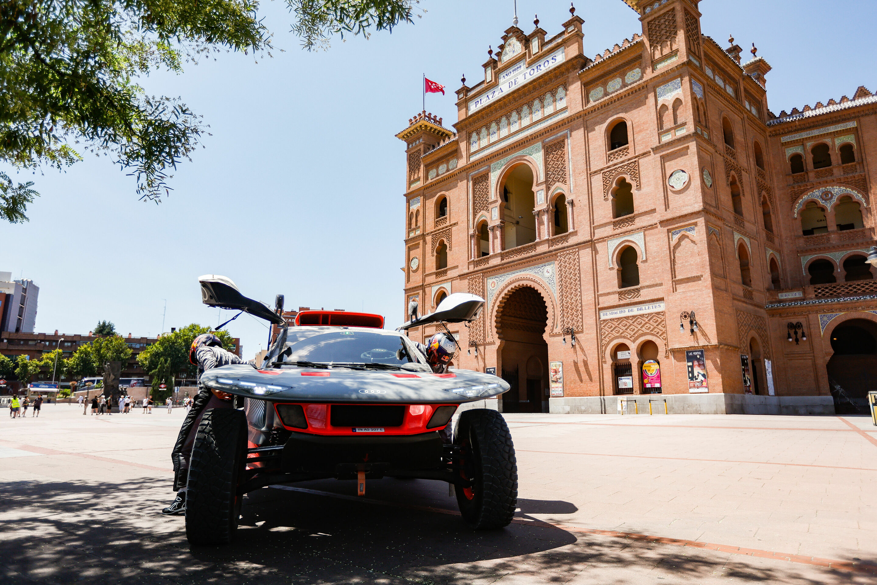 #DakarCityTour 2023: Madrid - Audi RS Q e-tron (Team Audi Sport), Carlos Sainz/Lucas Cruz