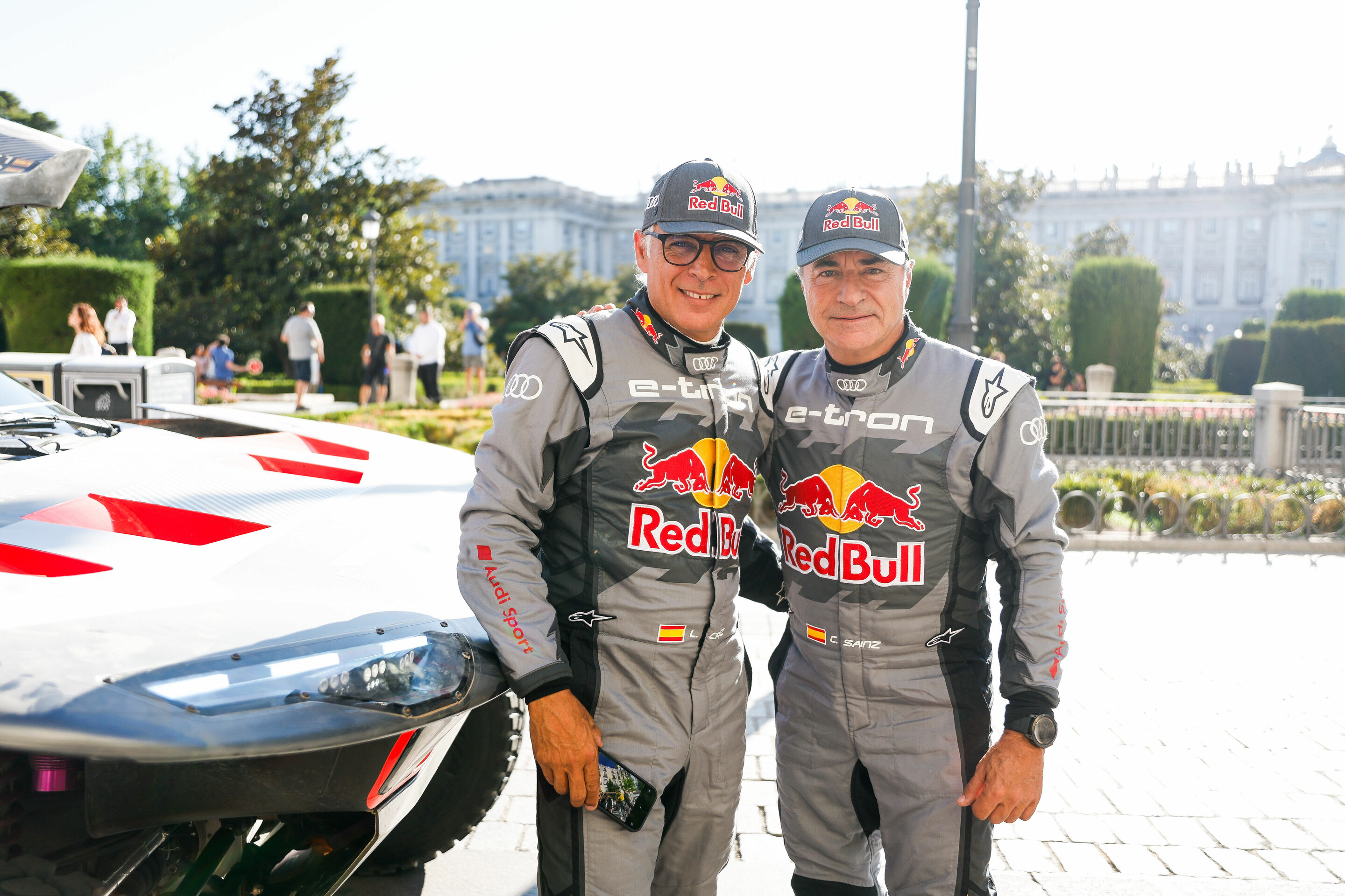 #DakarCityTour 2023: Madrid - Lucas Cruz, Carlos Sainz