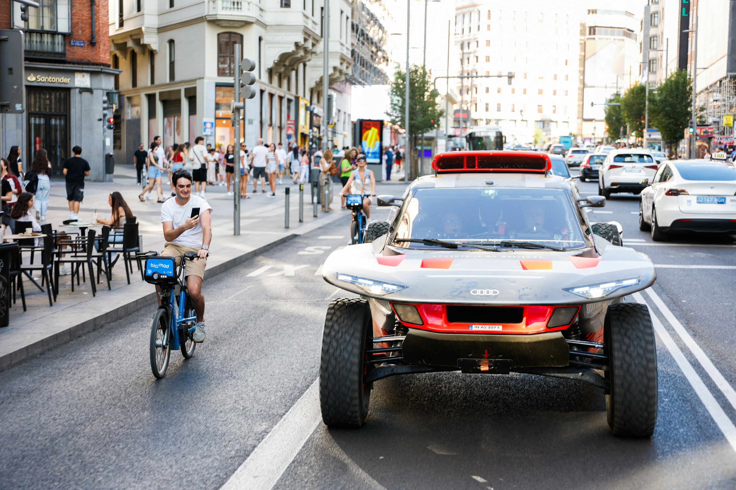 #DakarCityTour 2023: Madrid - Audi RS Q e-tron (Team Audi Sport), Carlos Sainz/Lucas Cruz