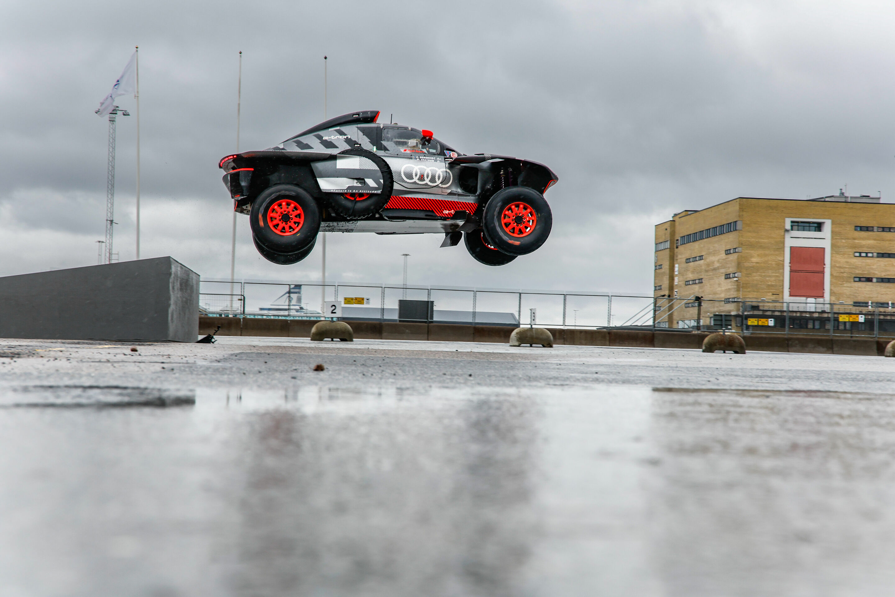 #DakarCityTour 2023: Stockholm - Audi RS Q e-tron (Team Audi Sport), Mattias Ekström/Emil Bergkvist