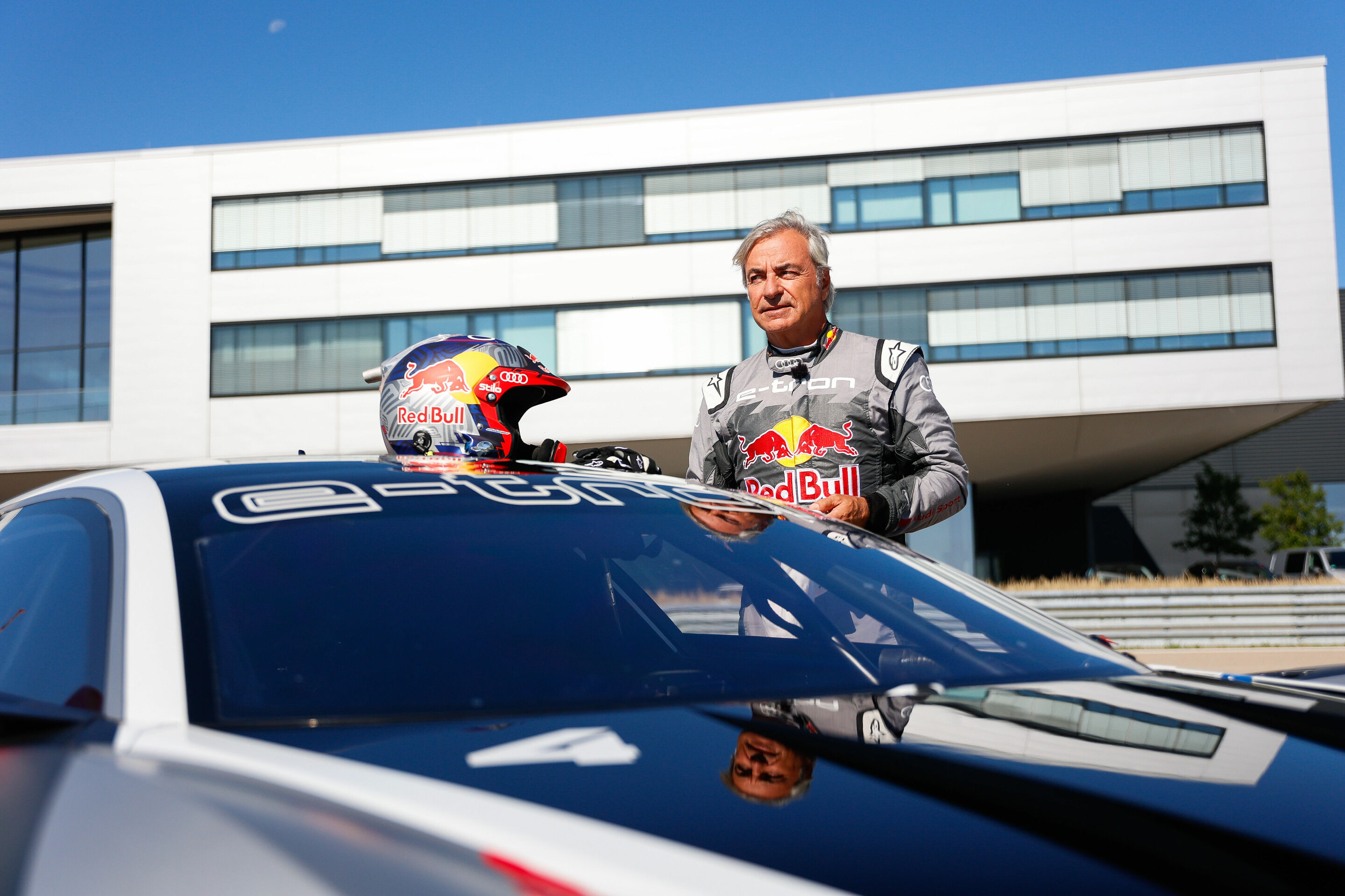 e-tron on track 2023 - Carlos Sainz, Audi e-tron Vision Gran Turismo