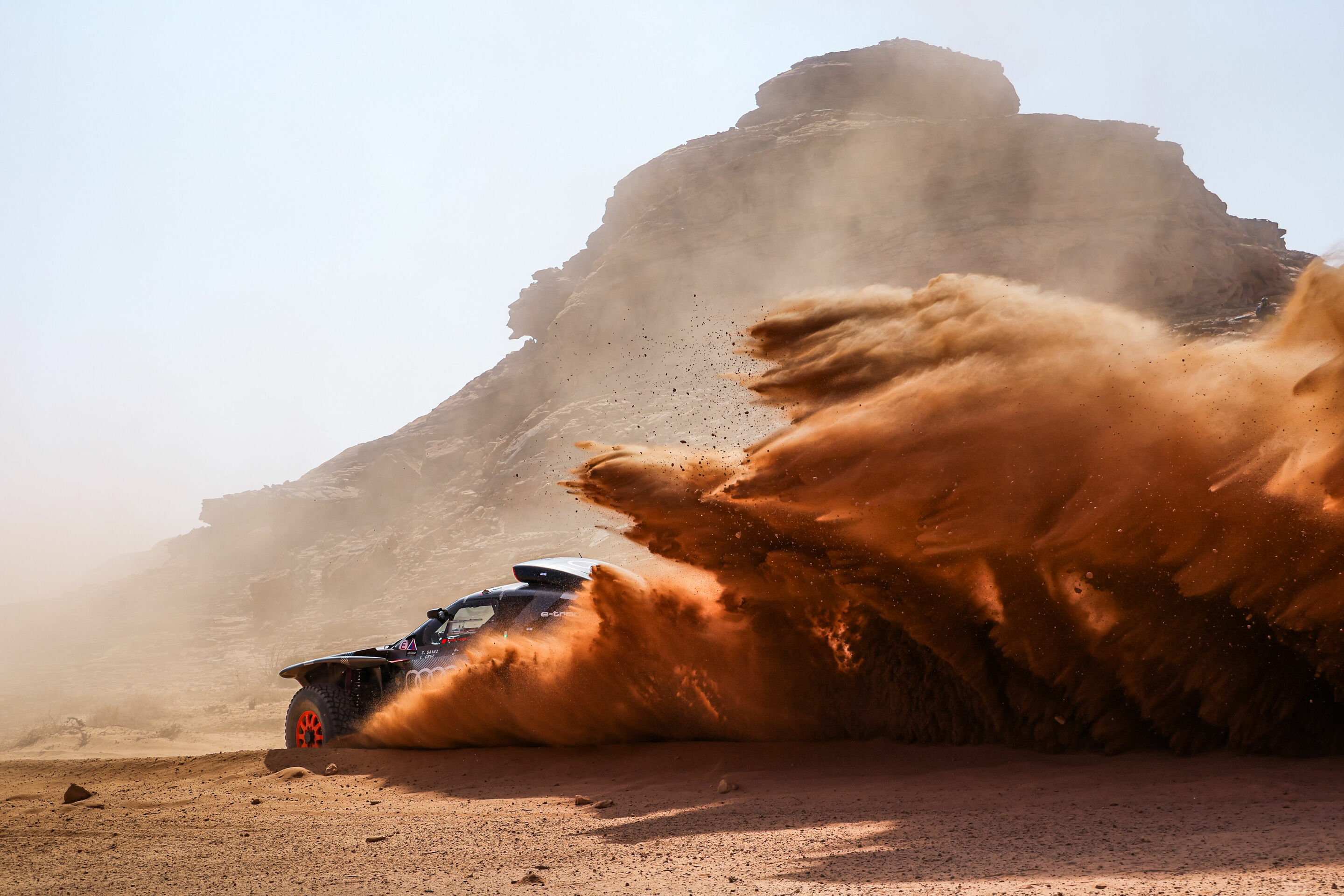 Dakar Rally 2024 - Audi RS Q e-tron #204 (Team Audi Sport), Carlos Sainz/Lucas Cruz