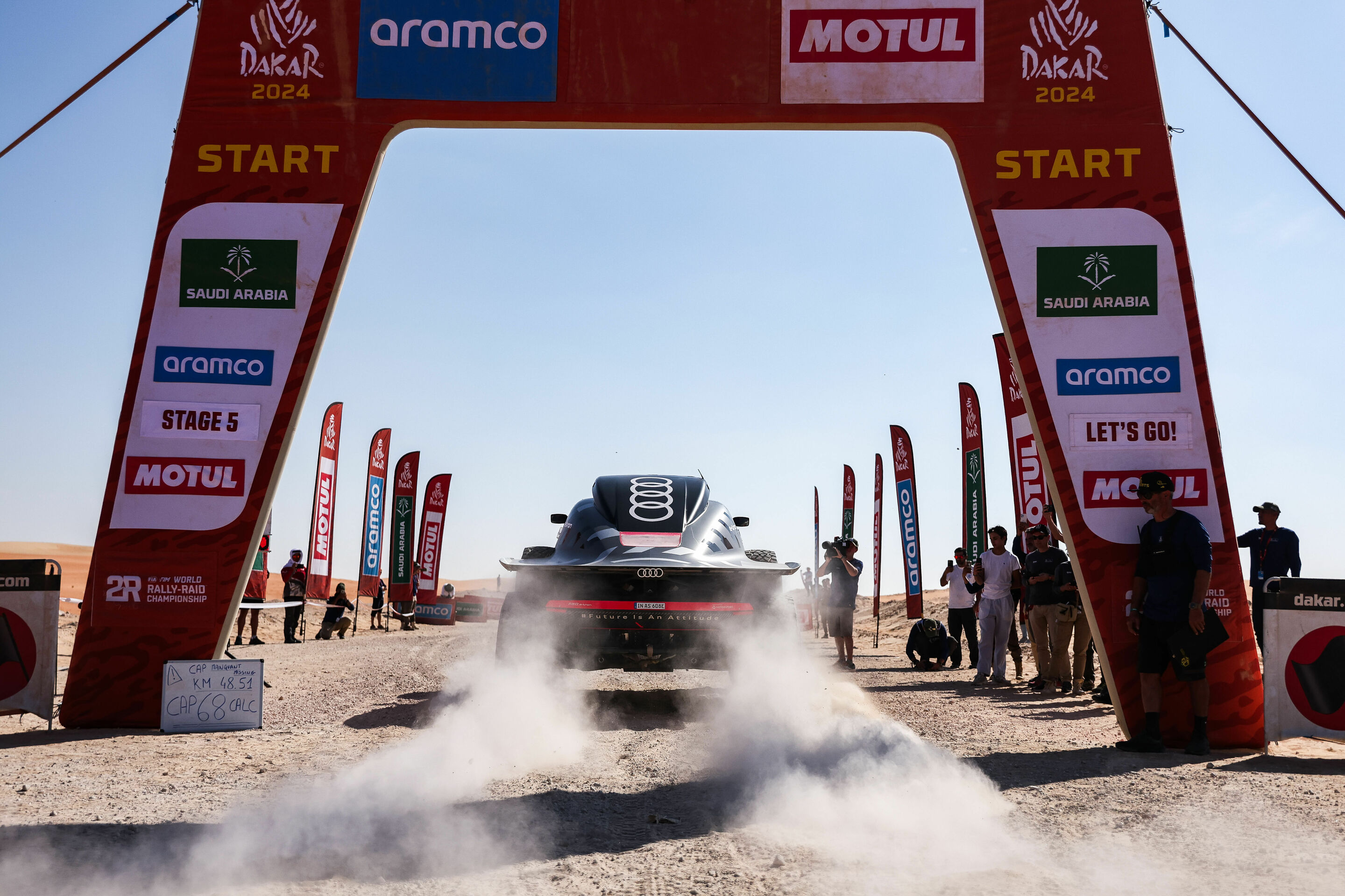 Dakar Rally 2024 - Audi RS Q e-tron #202 (Team Audi Sport), Stéphane Peterhansel/Edouard Boulanger