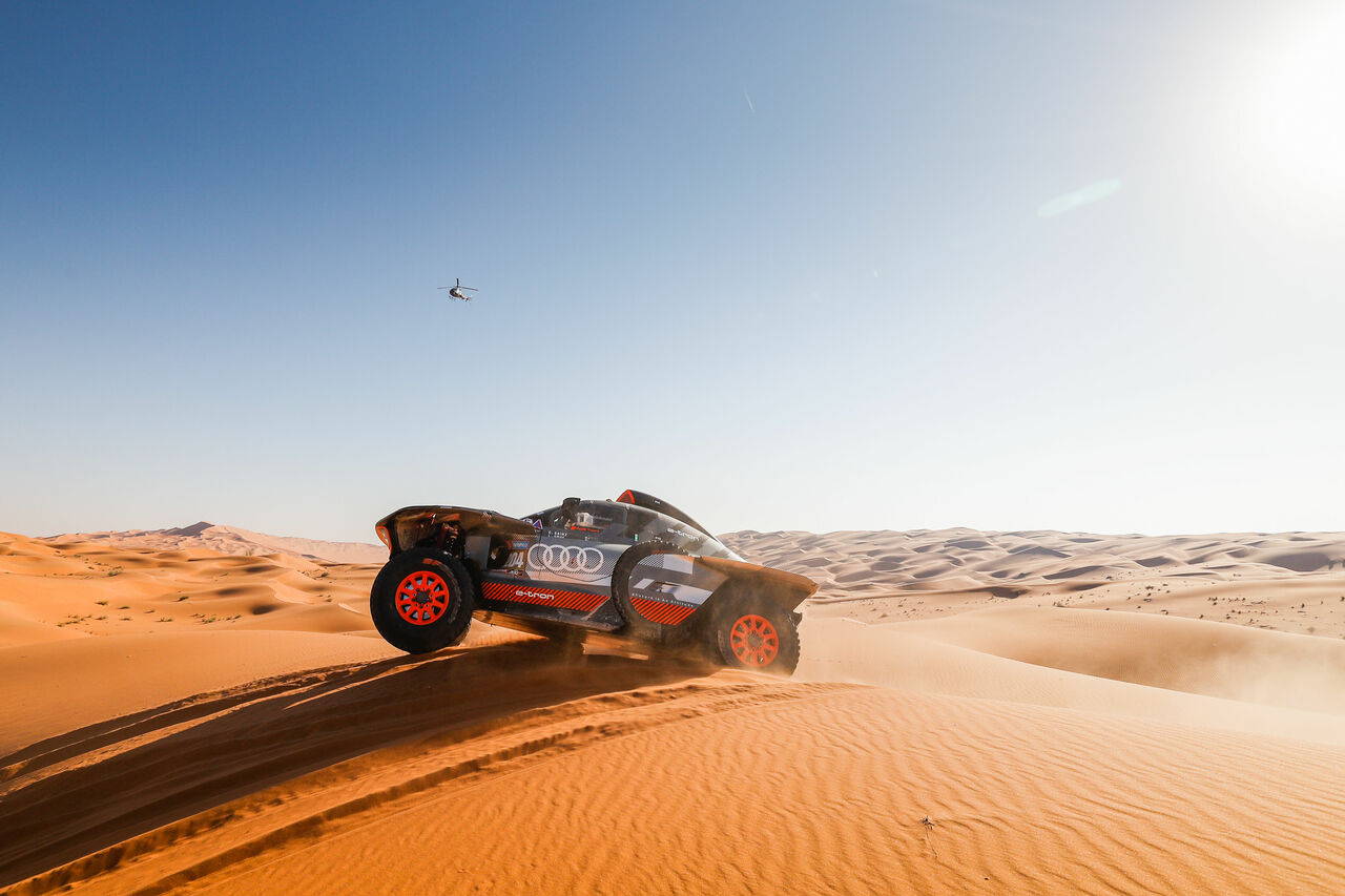 1–2 lead for Audi at the halfway point of the 2024 Dakar Rally