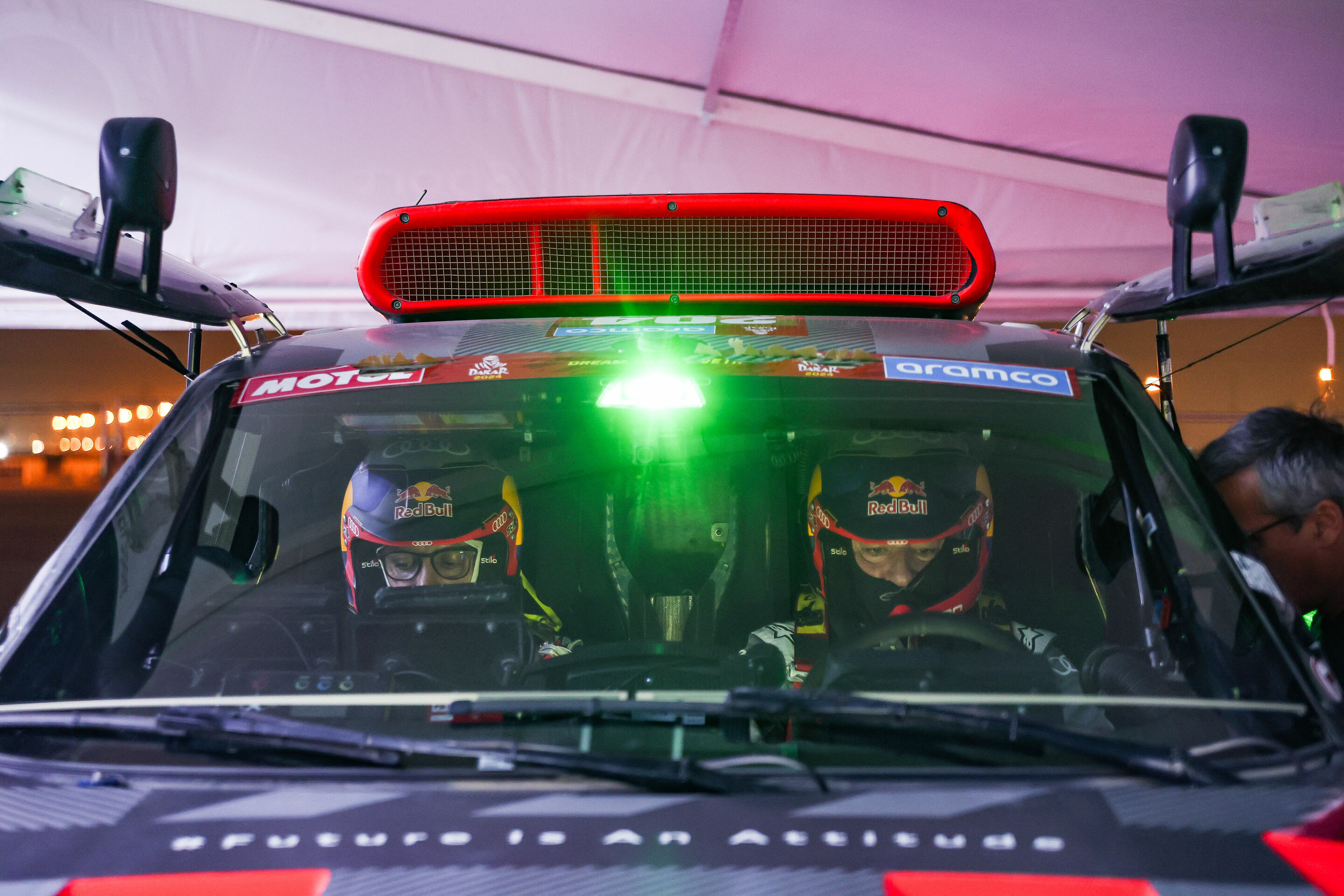 Dakar Rally 2024 - Audi RS Q e-tron #204 (Team Audi Sport), Carlos Sainz/Lucas Cruz