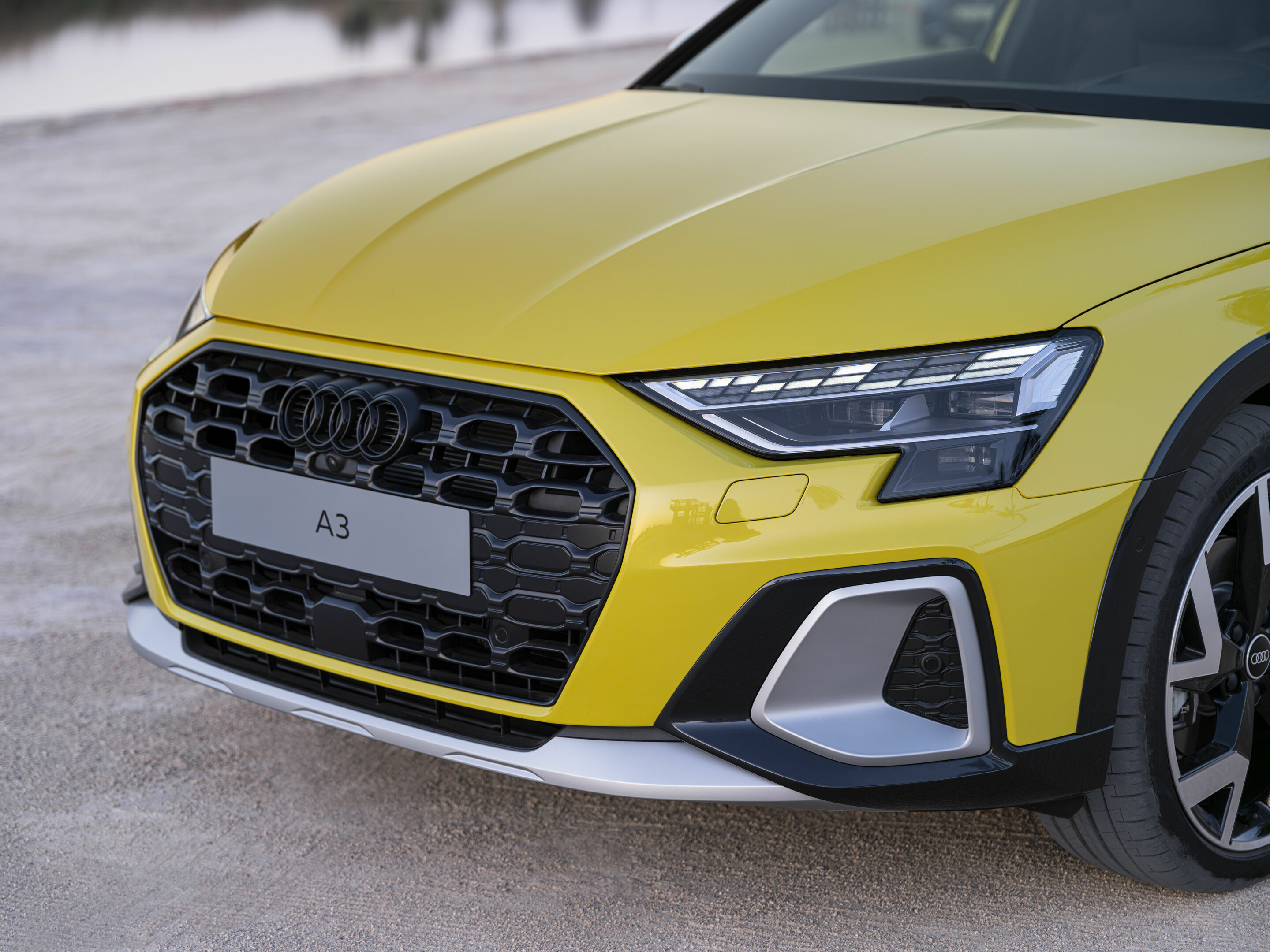 Audi A3 allstreet - Static photo,
Colour: python yellow