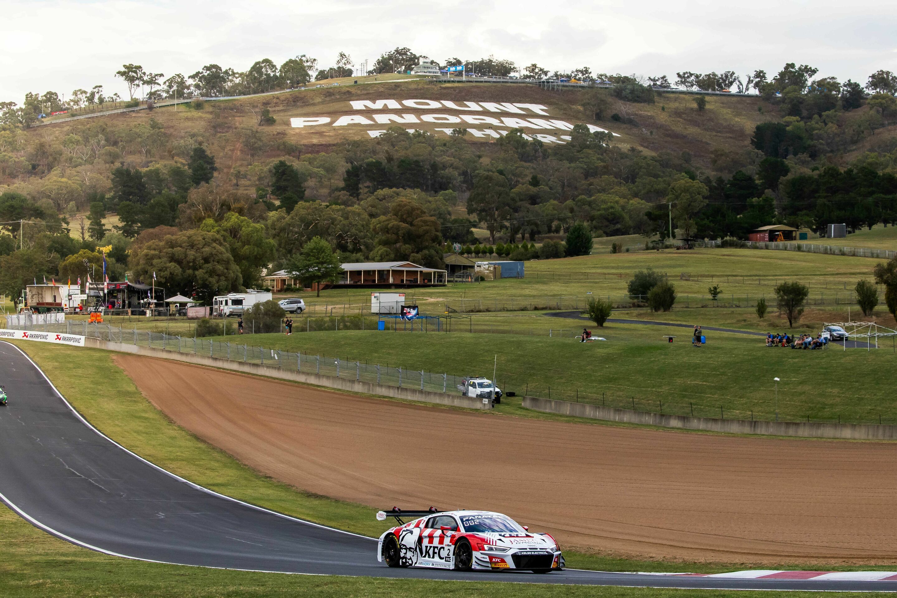 12h Bathurst 2024 - Audi R8 LMS #2 (KFC Team MPC), Ricardo Feller/Brad Schumacher/Markus Winkelhock