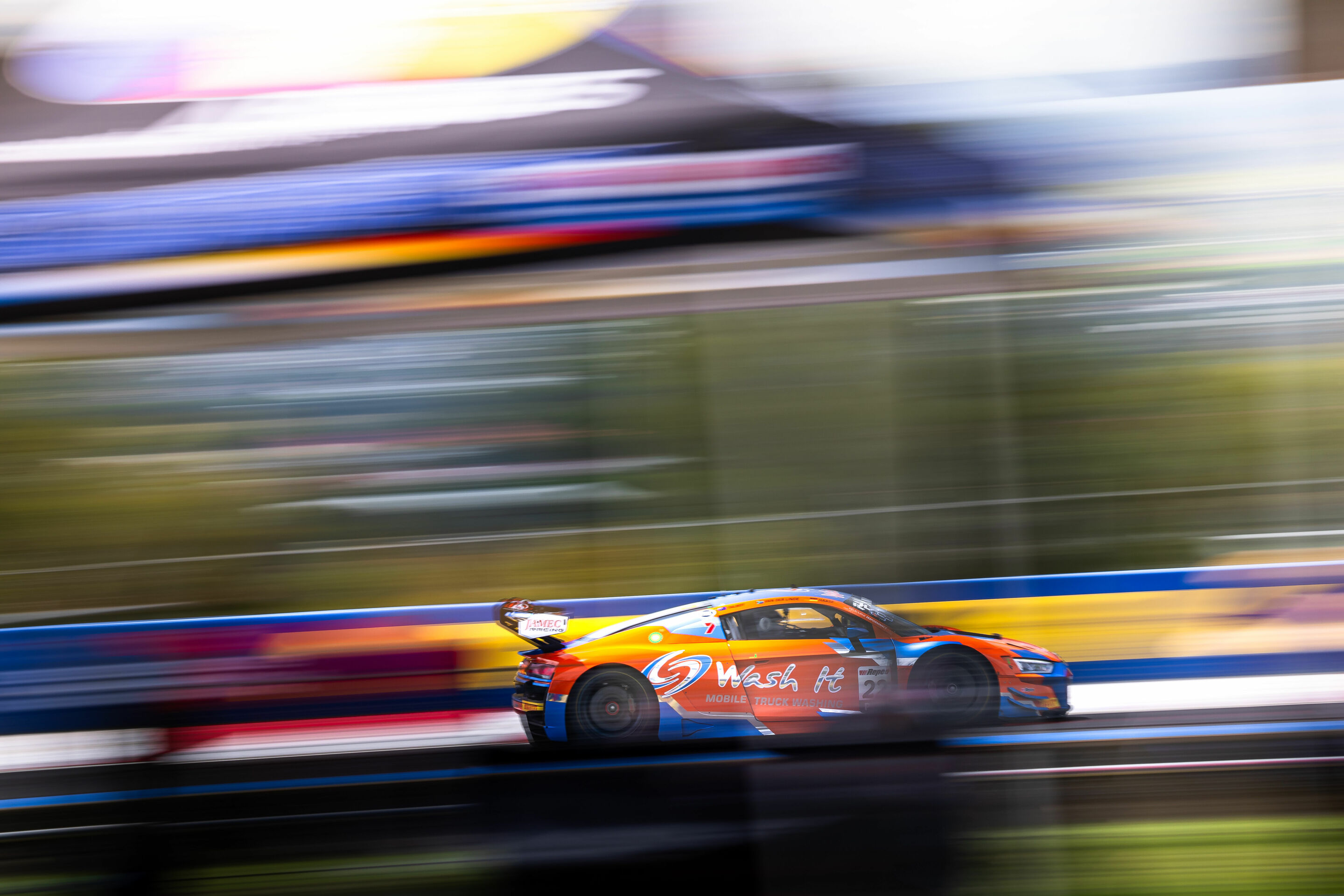 12h Bathurst 2024 - Audi R8 LMS #22 (Wash It Team MPC), Christopher Haase/Kelvin van der Linde/Liam Talbot